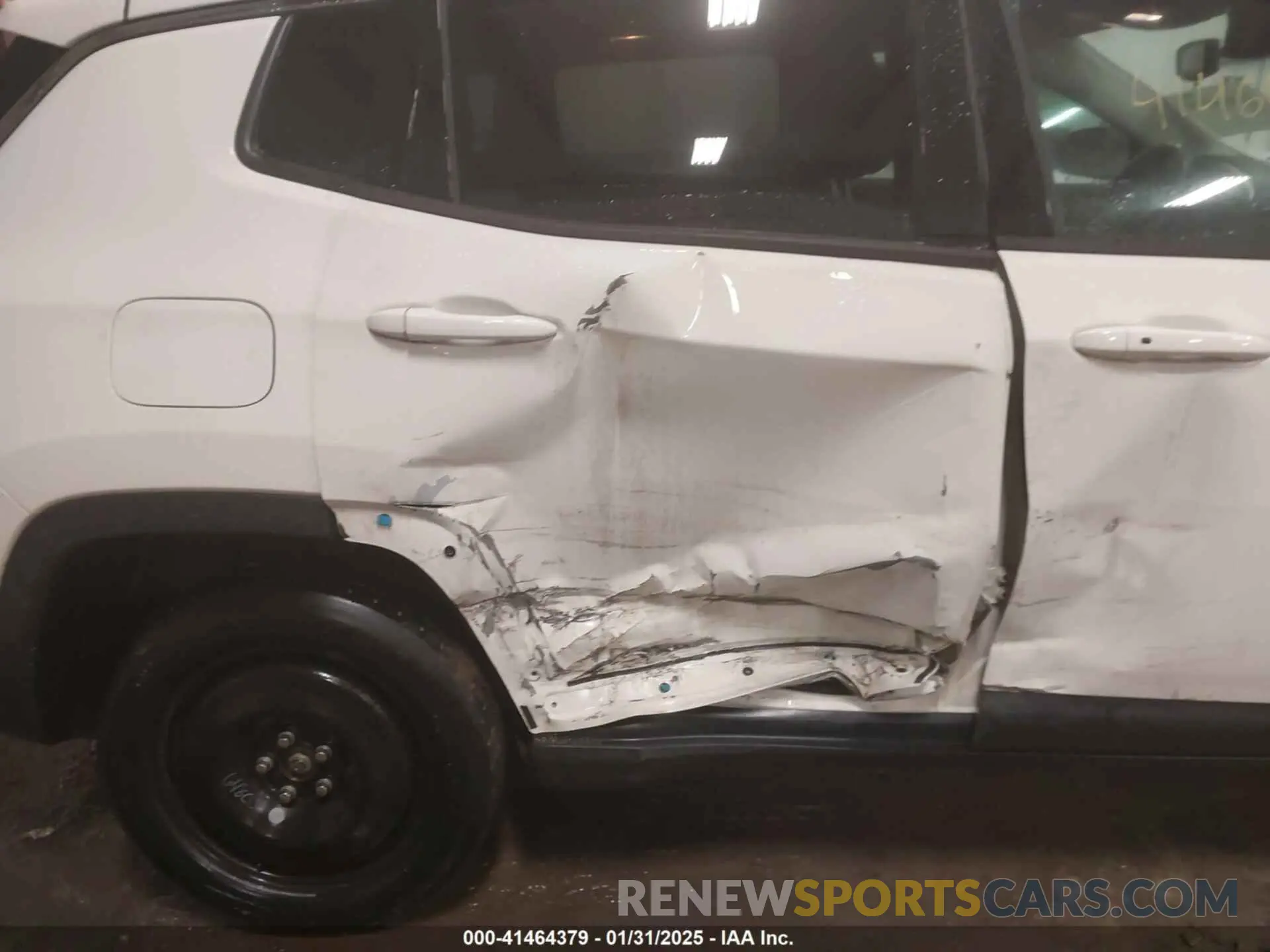 6 Photograph of a damaged car 3C4NJDBB1MT529670 JEEP COMPASS 2021