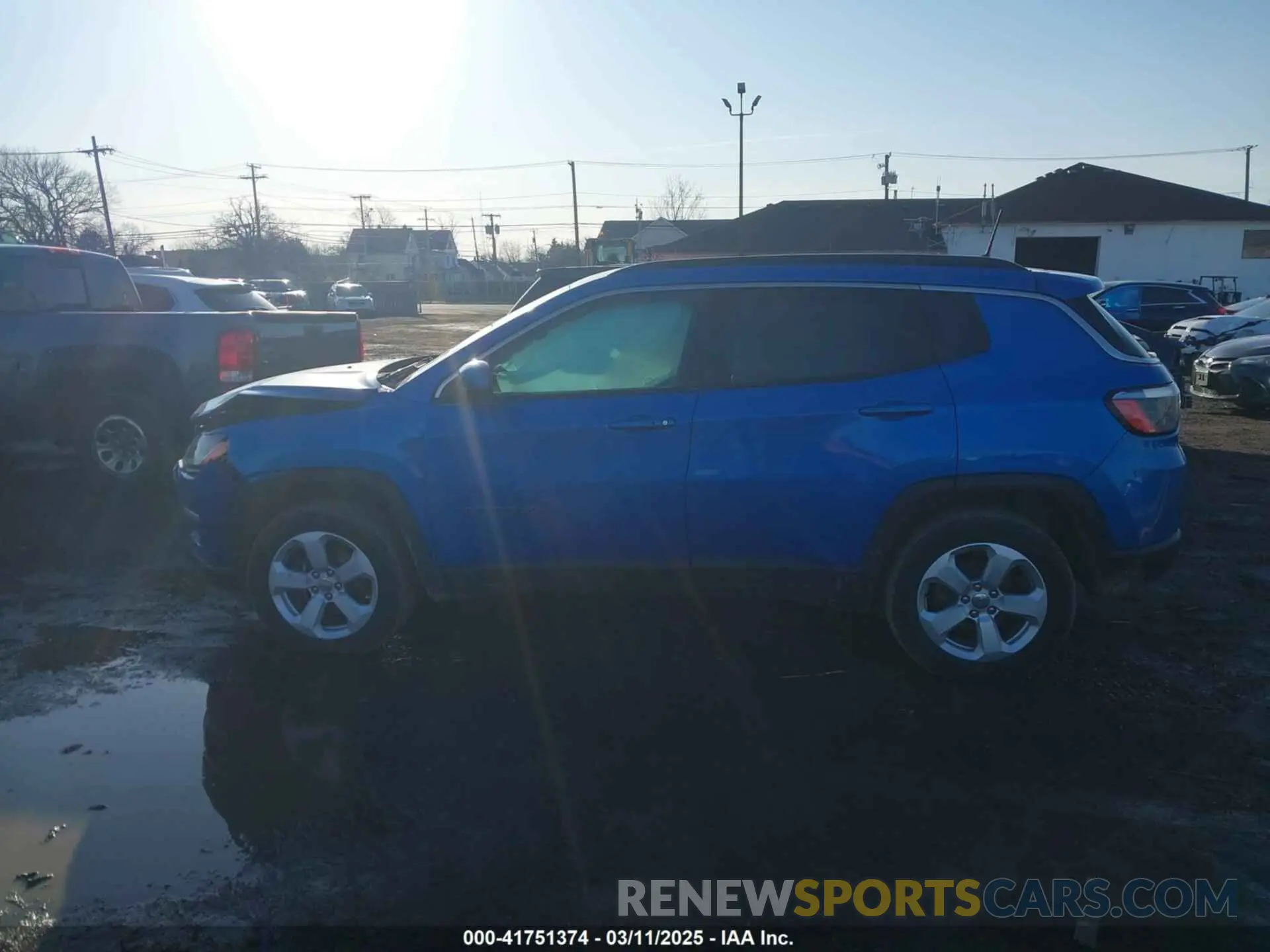 15 Photograph of a damaged car 3C4NJDBB1MT529829 JEEP COMPASS 2021