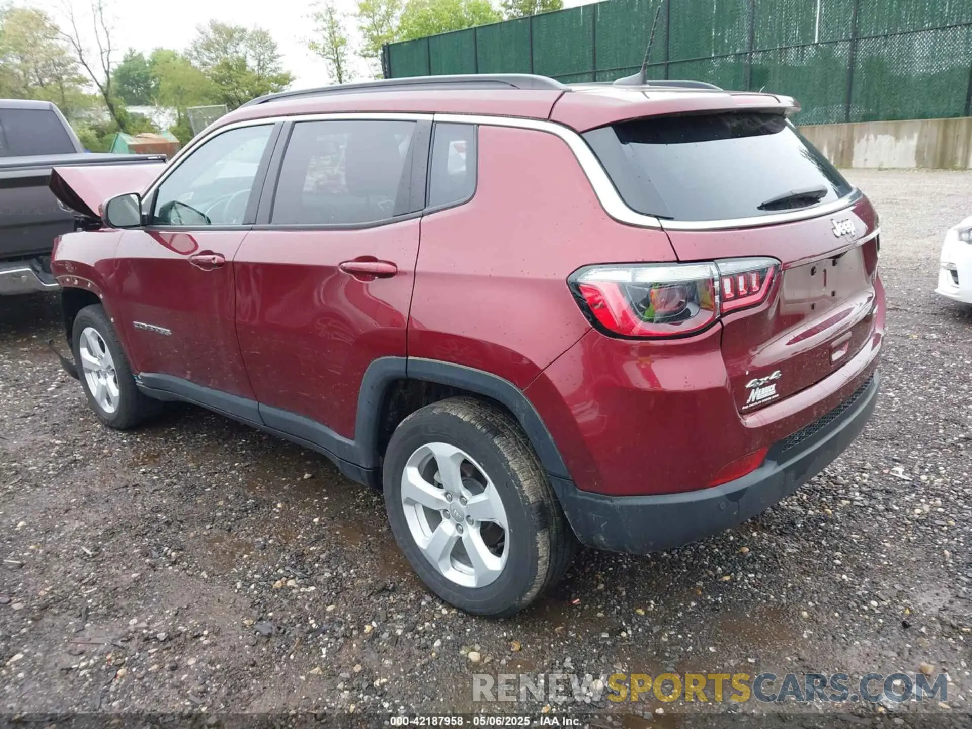 3 Фотография поврежденного автомобиля 3C4NJDBB1MT597693 JEEP COMPASS 2021