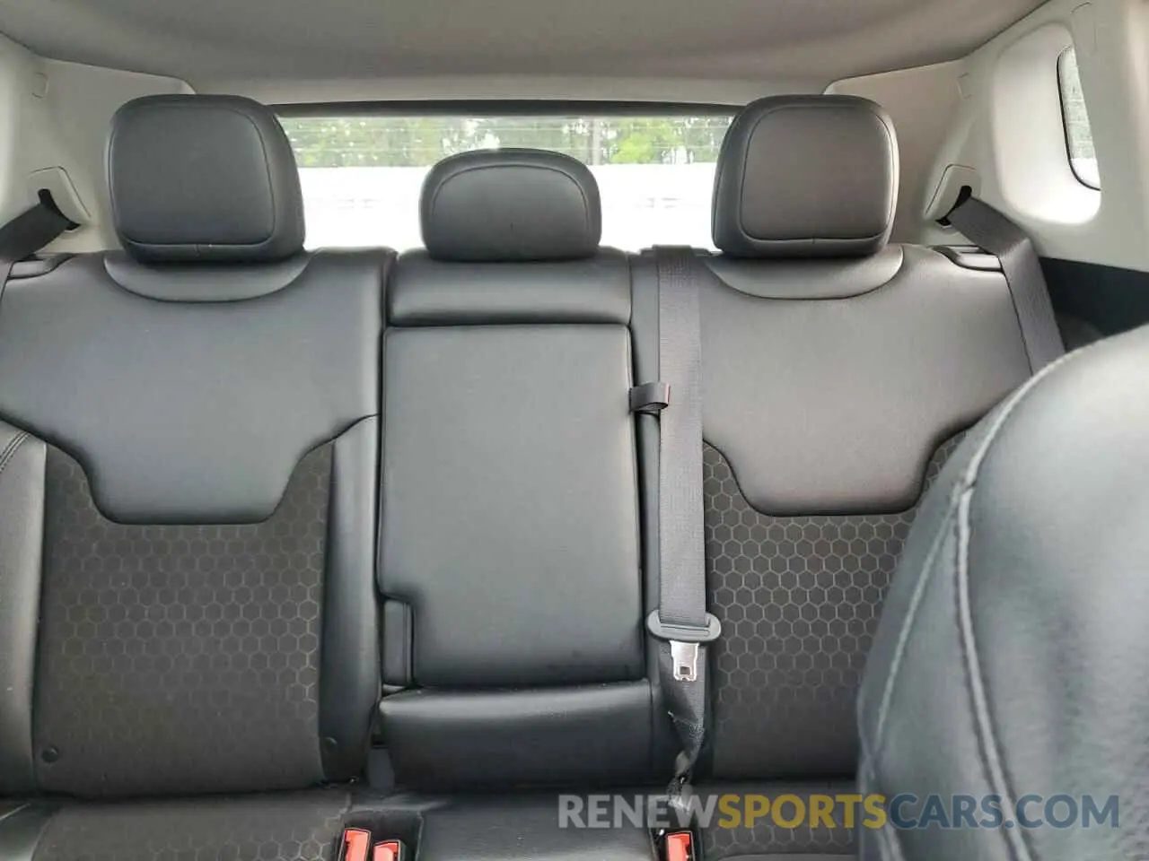 10 Фотография поврежденного автомобиля 3C4NJDBB2MT525403 JEEP COMPASS 2021