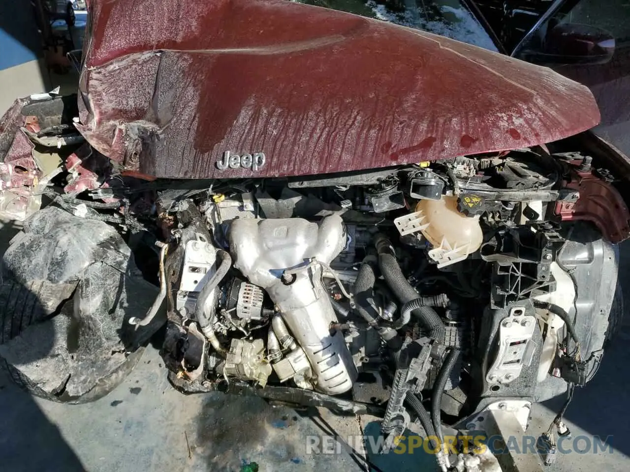 13 Photograph of a damaged car 3C4NJDBB3MT598540 JEEP COMPASS 2021