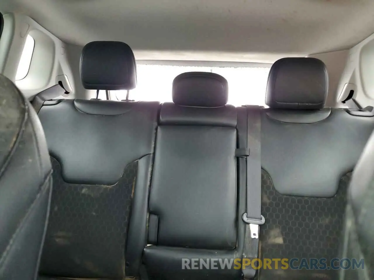 10 Фотография поврежденного автомобиля 3C4NJDBB5MT578600 JEEP COMPASS 2021