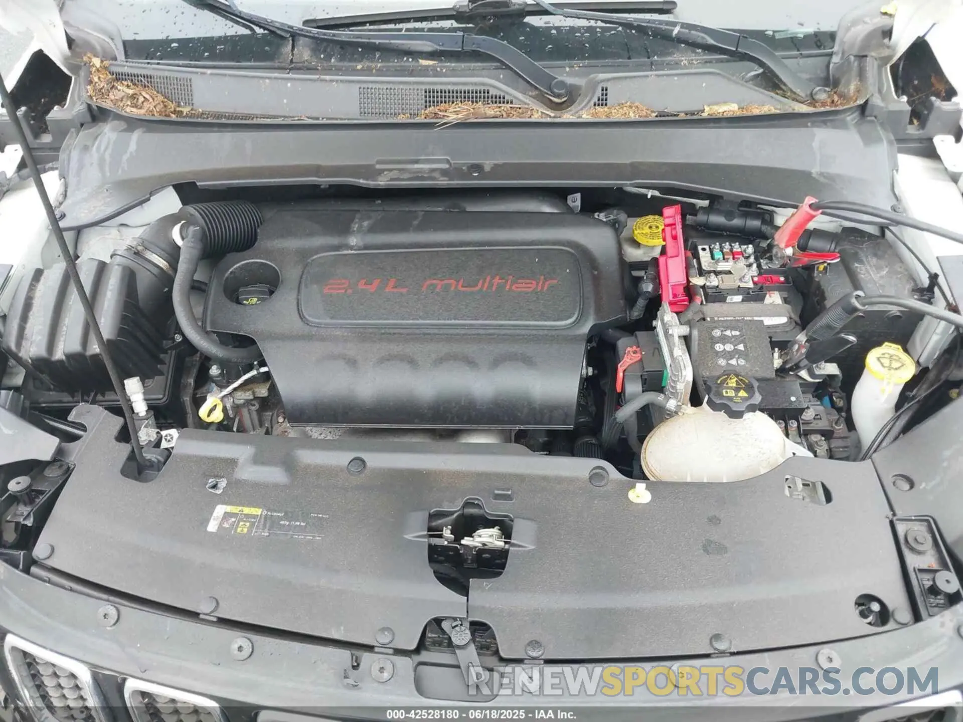 10 Photograph of a damaged car 3C4NJDBB6MT537568 JEEP COMPASS 2021