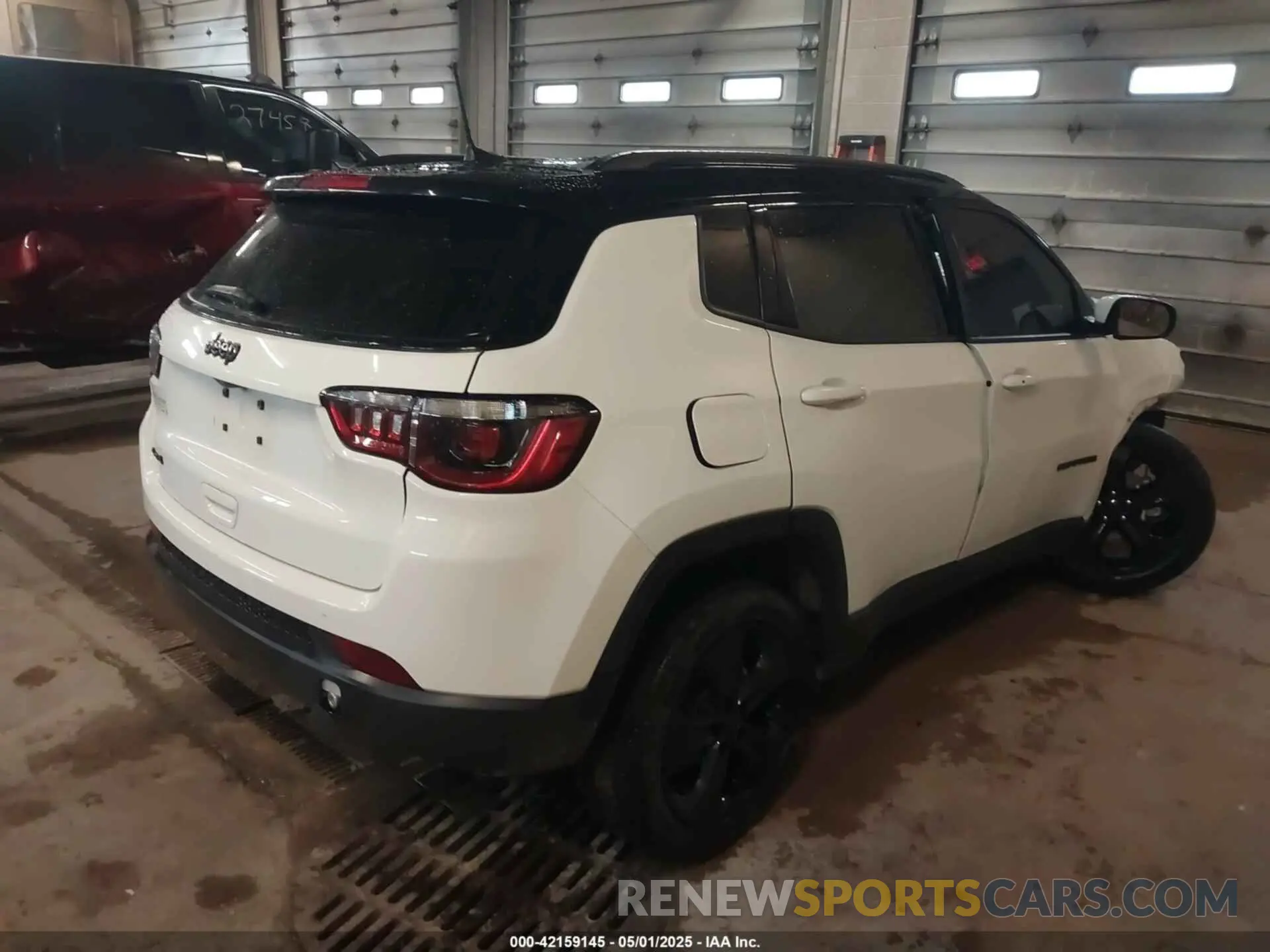 4 Photograph of a damaged car 3C4NJDBB8MT530881 JEEP COMPASS 2021