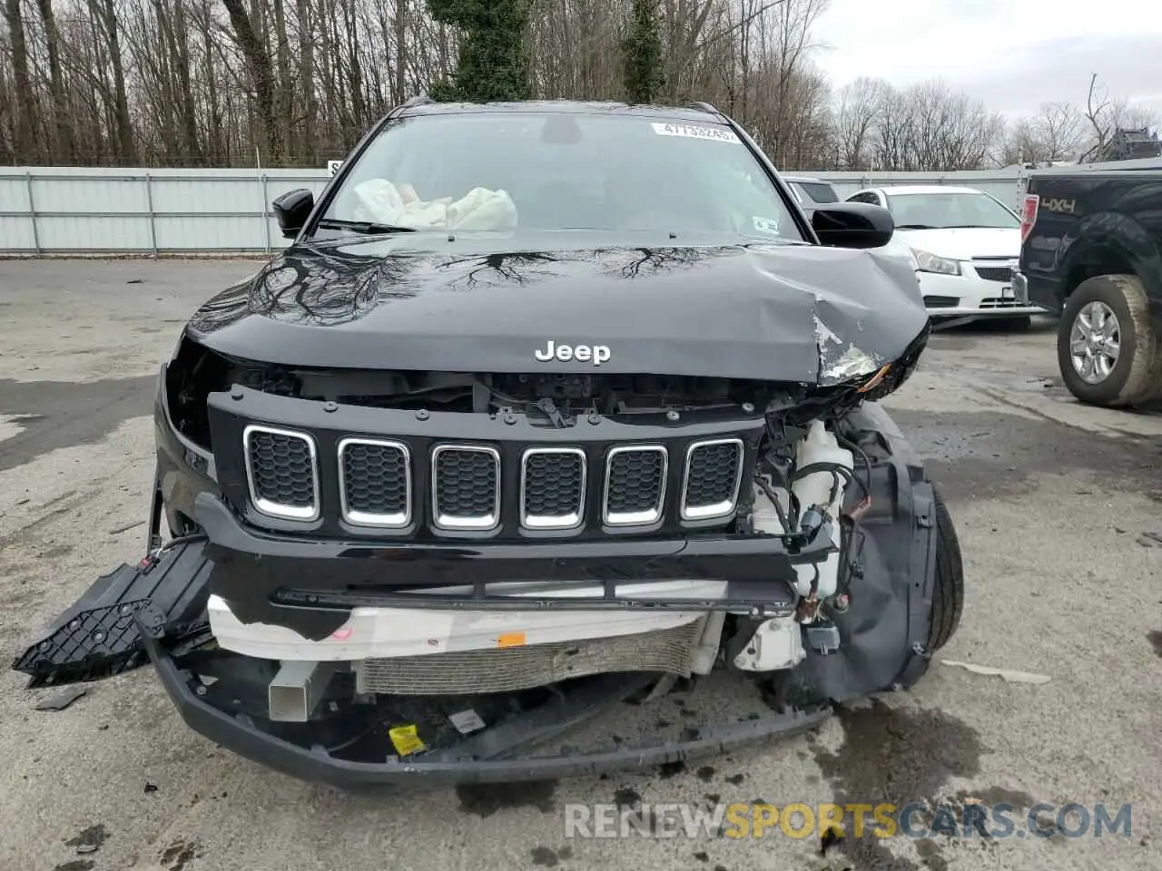 5 Photograph of a damaged car 3C4NJDBB8MT572063 JEEP COMPASS 2021
