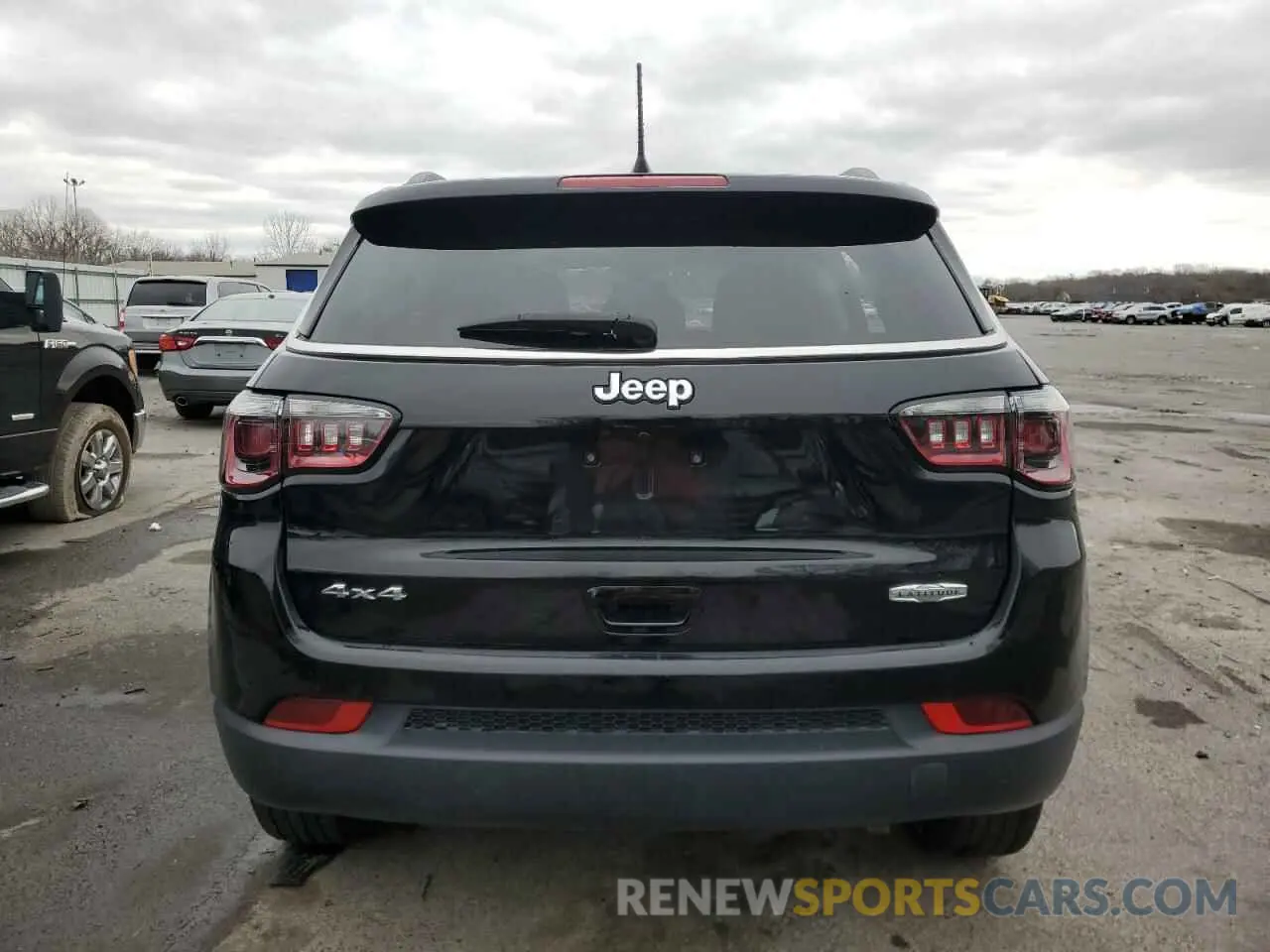 6 Photograph of a damaged car 3C4NJDBB8MT572063 JEEP COMPASS 2021