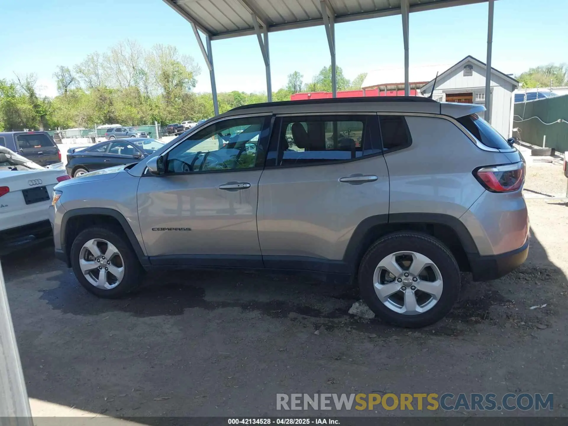 13 Photograph of a damaged car 3C4NJDBB9MT514821 JEEP COMPASS 2021