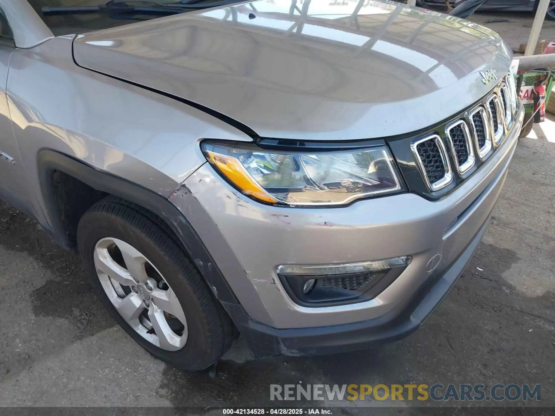 6 Photograph of a damaged car 3C4NJDBB9MT514821 JEEP COMPASS 2021
