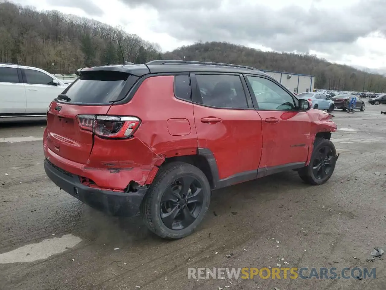 3 Photograph of a damaged car 3C4NJDBB9MT522210 JEEP COMPASS 2021