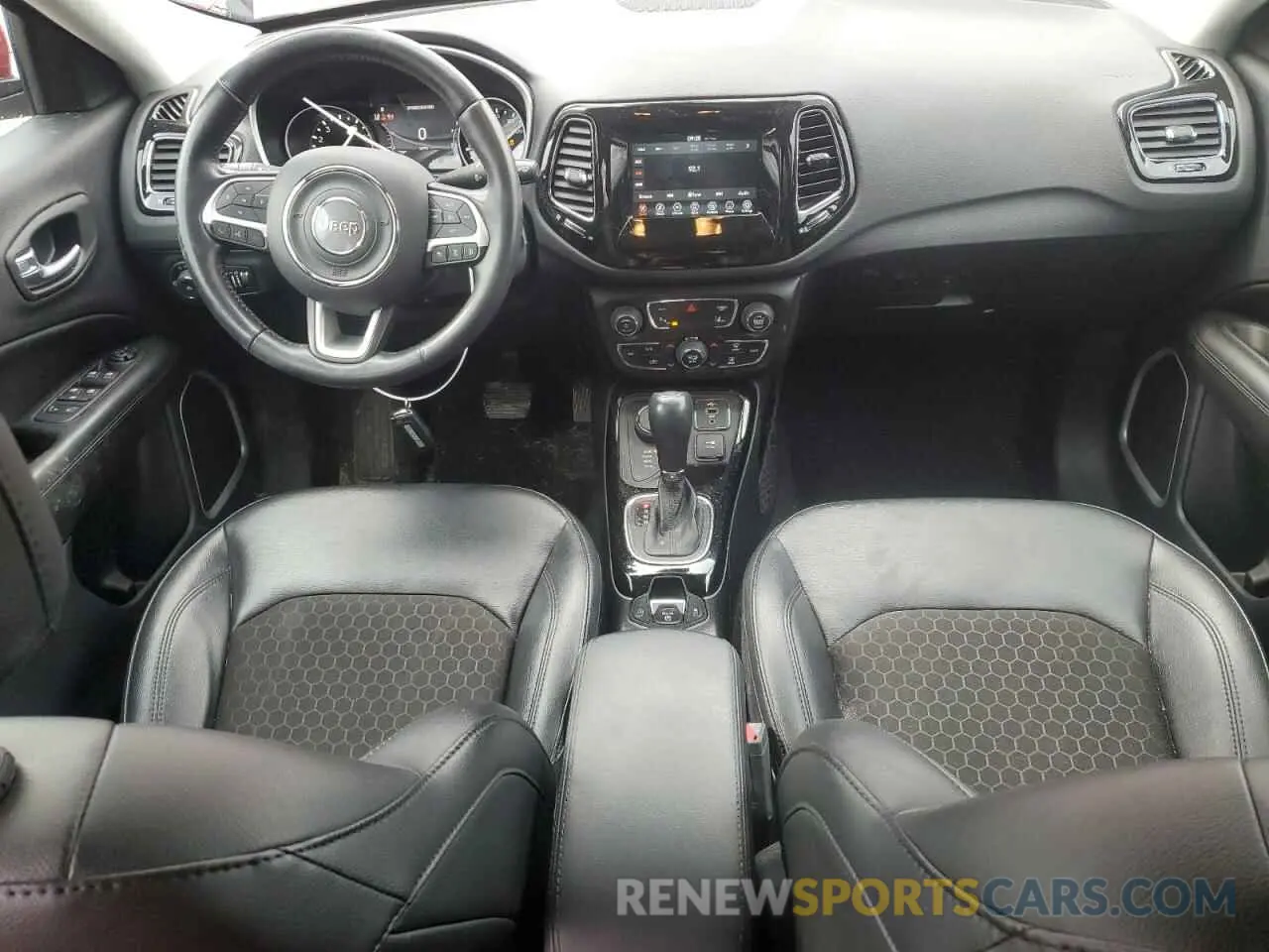 8 Photograph of a damaged car 3C4NJDBB9MT522210 JEEP COMPASS 2021