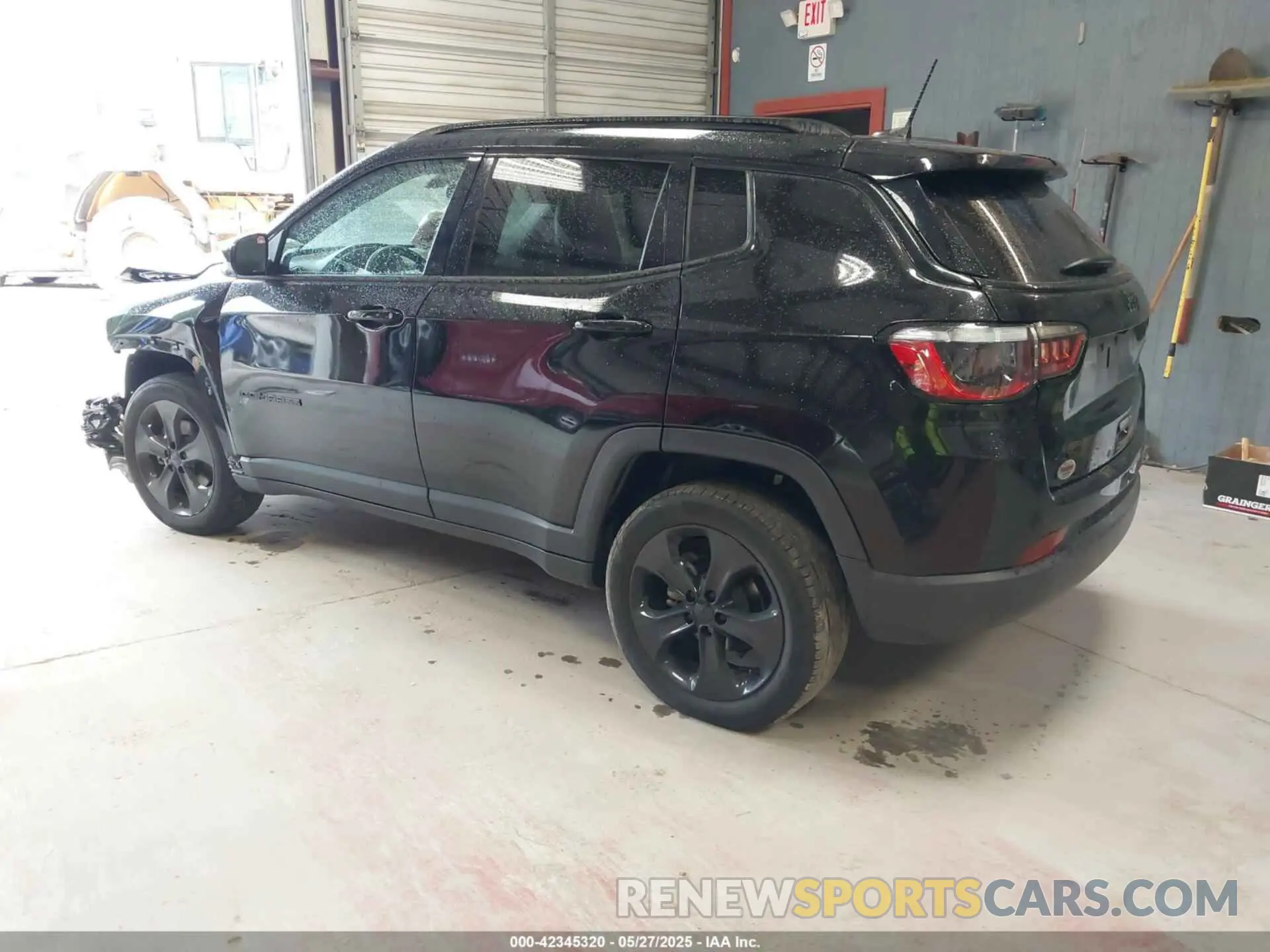 3 Photograph of a damaged car 3C4NJDBB9MT552064 JEEP COMPASS 2021