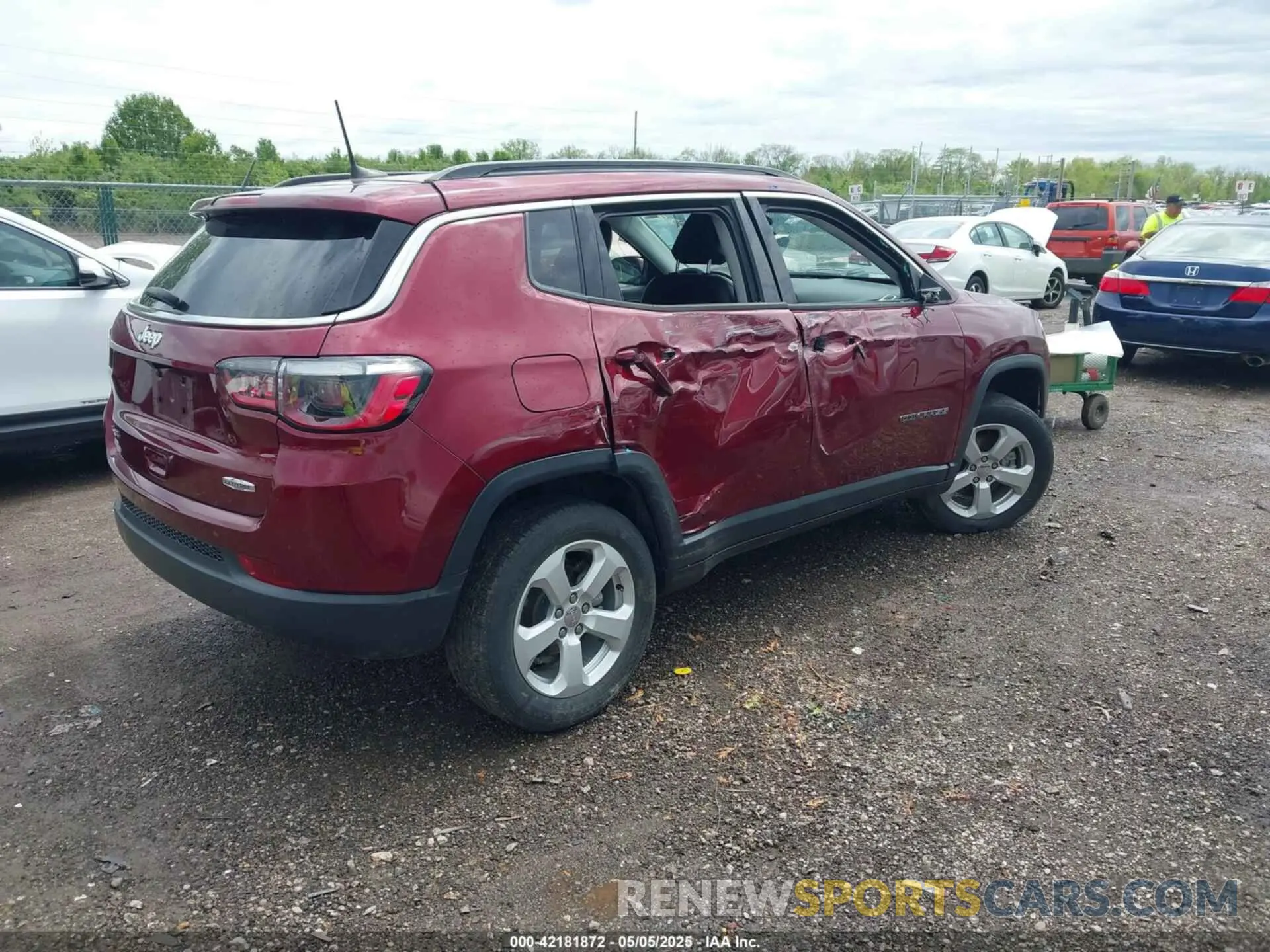 4 Фотография поврежденного автомобиля 3C4NJDBBXMT504993 JEEP COMPASS 2021