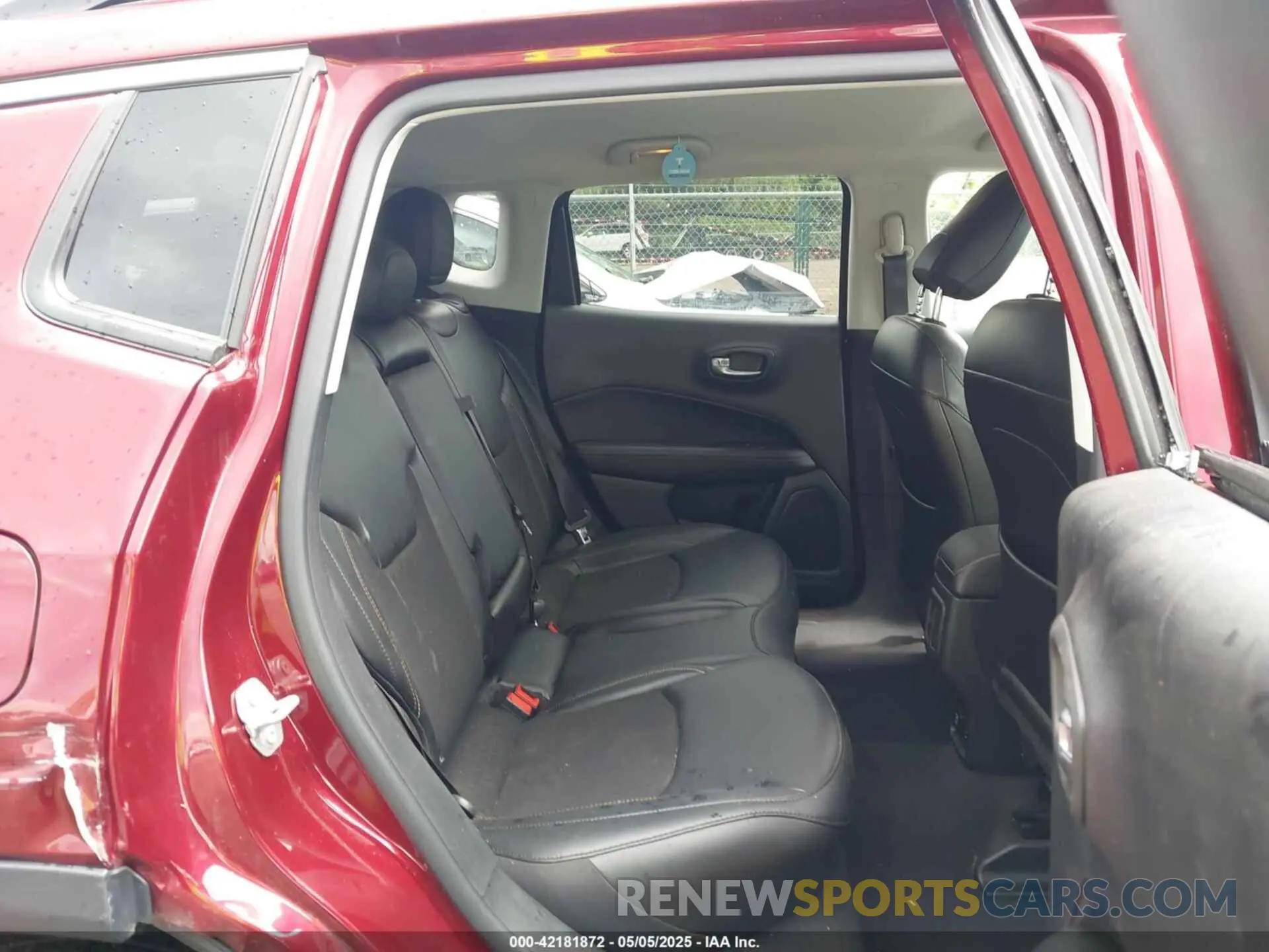 8 Фотография поврежденного автомобиля 3C4NJDBBXMT504993 JEEP COMPASS 2021