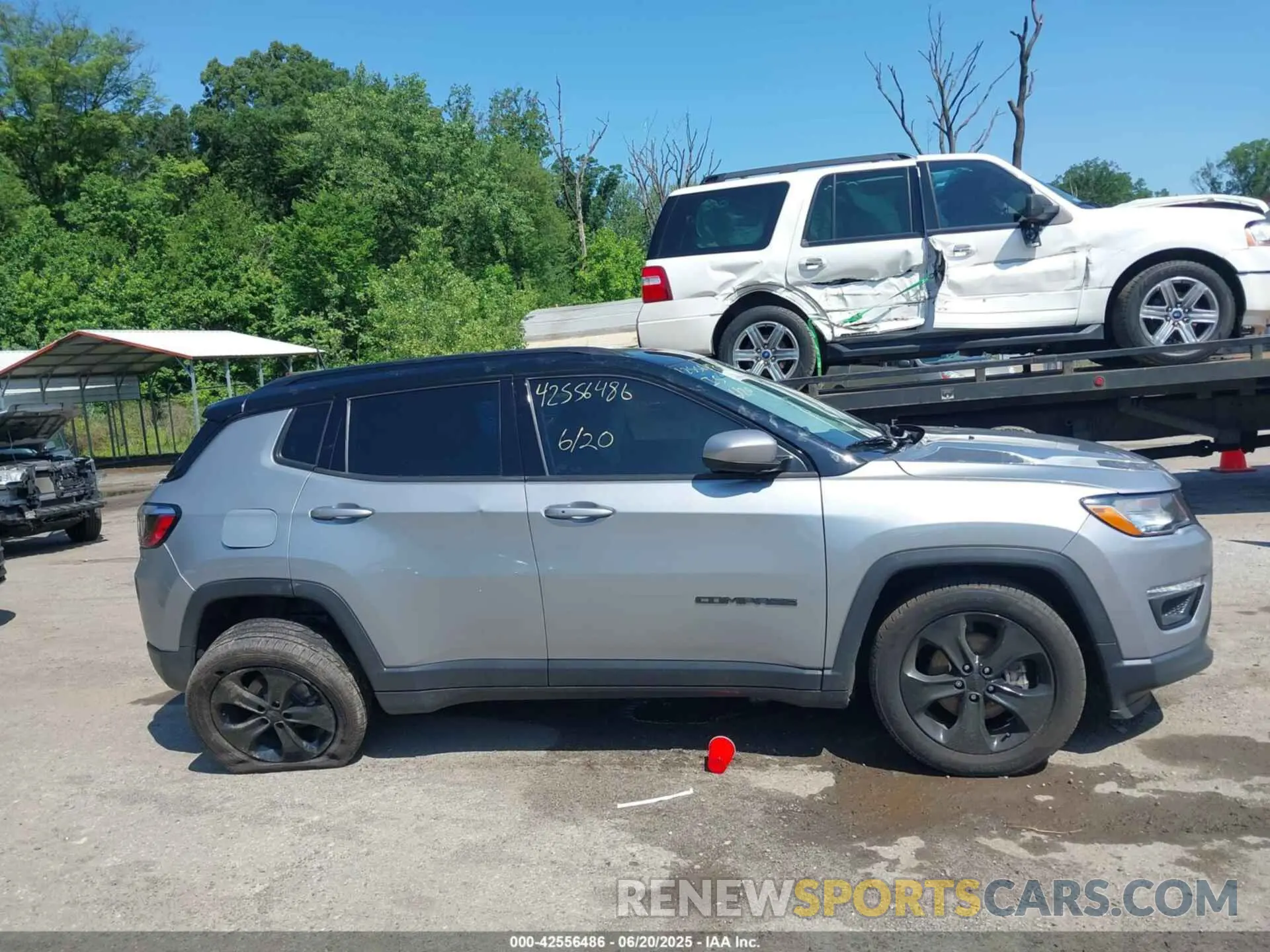 13 Фотография поврежденного автомобиля 3C4NJDBBXMT536651 JEEP COMPASS 2021