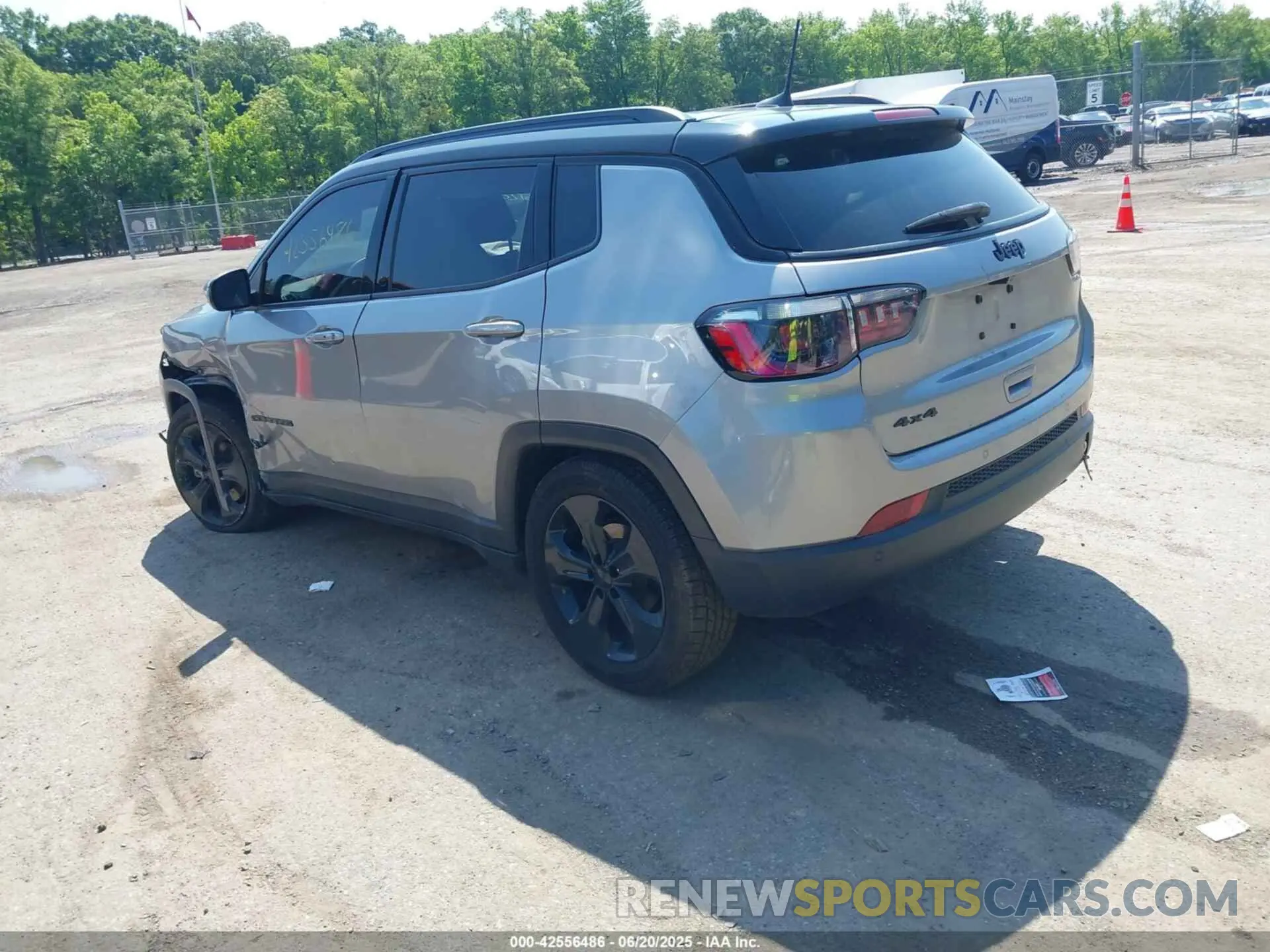 3 Фотография поврежденного автомобиля 3C4NJDBBXMT536651 JEEP COMPASS 2021