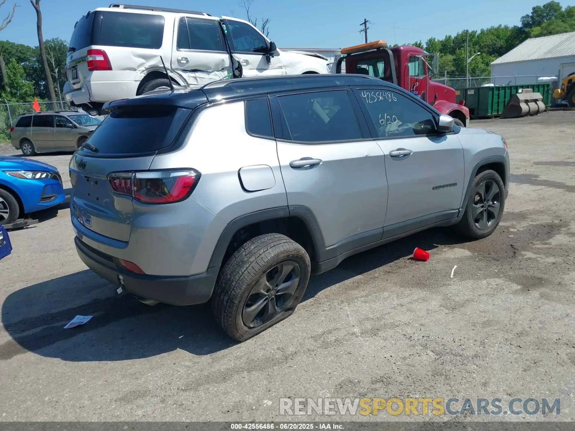 4 Фотография поврежденного автомобиля 3C4NJDBBXMT536651 JEEP COMPASS 2021