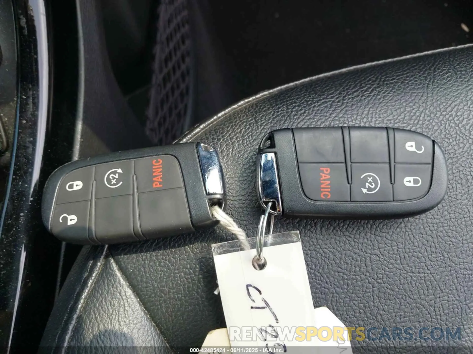 11 Photograph of a damaged car 3C4NJDCB1MT506372 JEEP COMPASS 2021