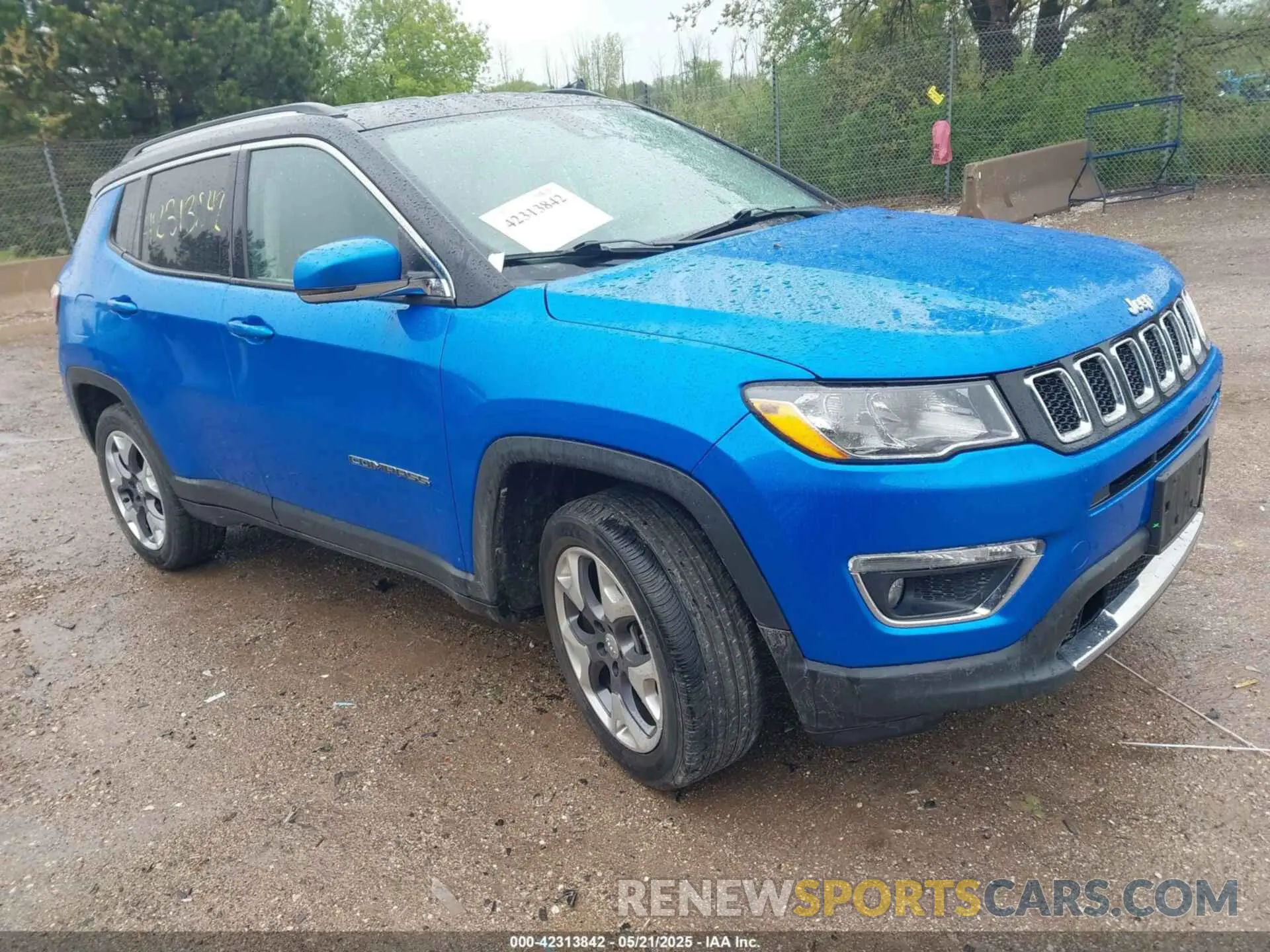 1 Photograph of a damaged car 3C4NJDCB1MT542823 JEEP COMPASS 2021