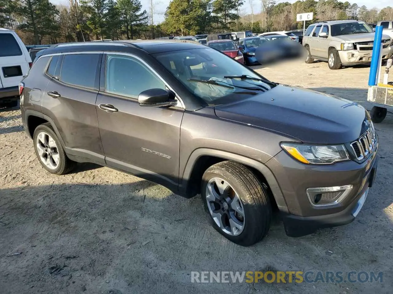 4 Фотография поврежденного автомобиля 3C4NJDCB1MT558519 JEEP COMPASS 2021