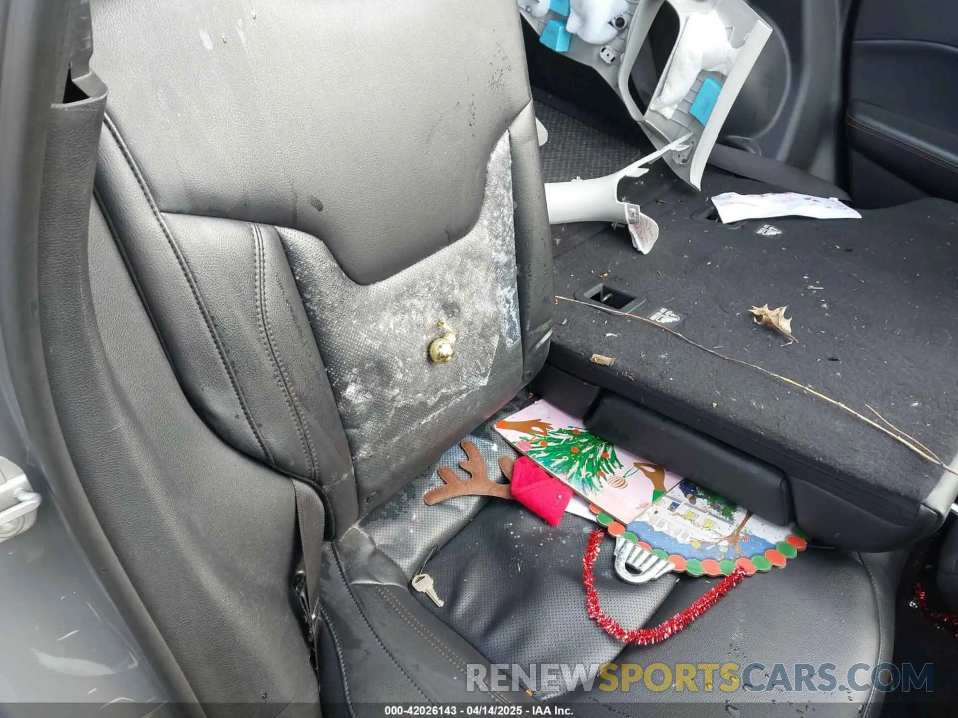19 Photograph of a damaged car 3C4NJDCB2MT583834 JEEP COMPASS 2021
