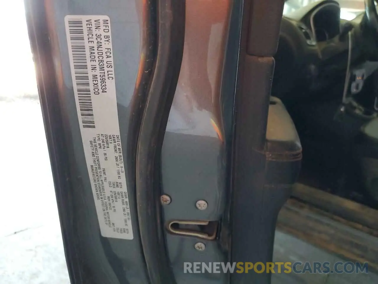 13 Photograph of a damaged car 3C4NJDCB3MT596334 JEEP COMPASS 2021