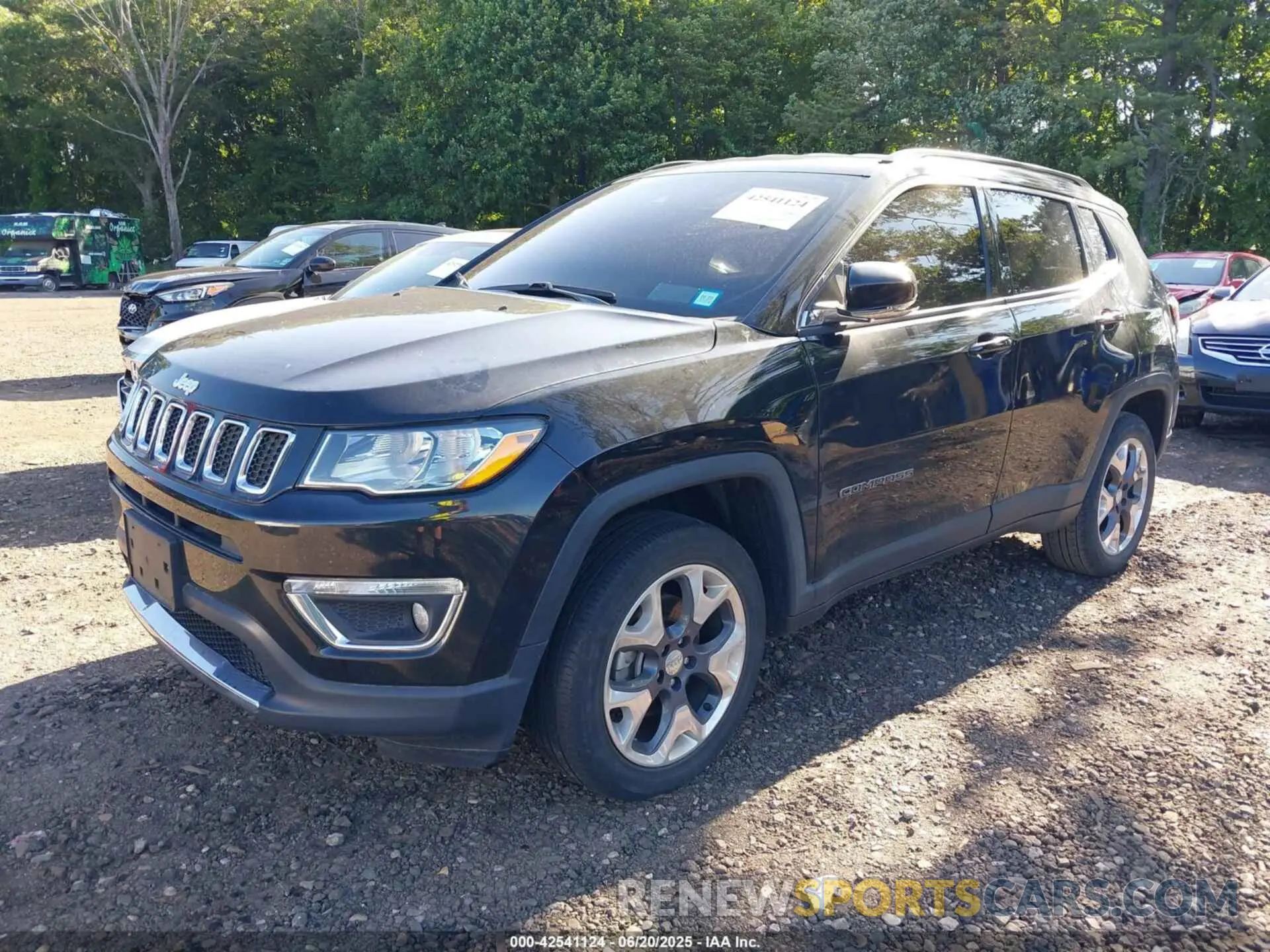 6 Photograph of a damaged car 3C4NJDCB4MT538233 JEEP COMPASS 2021