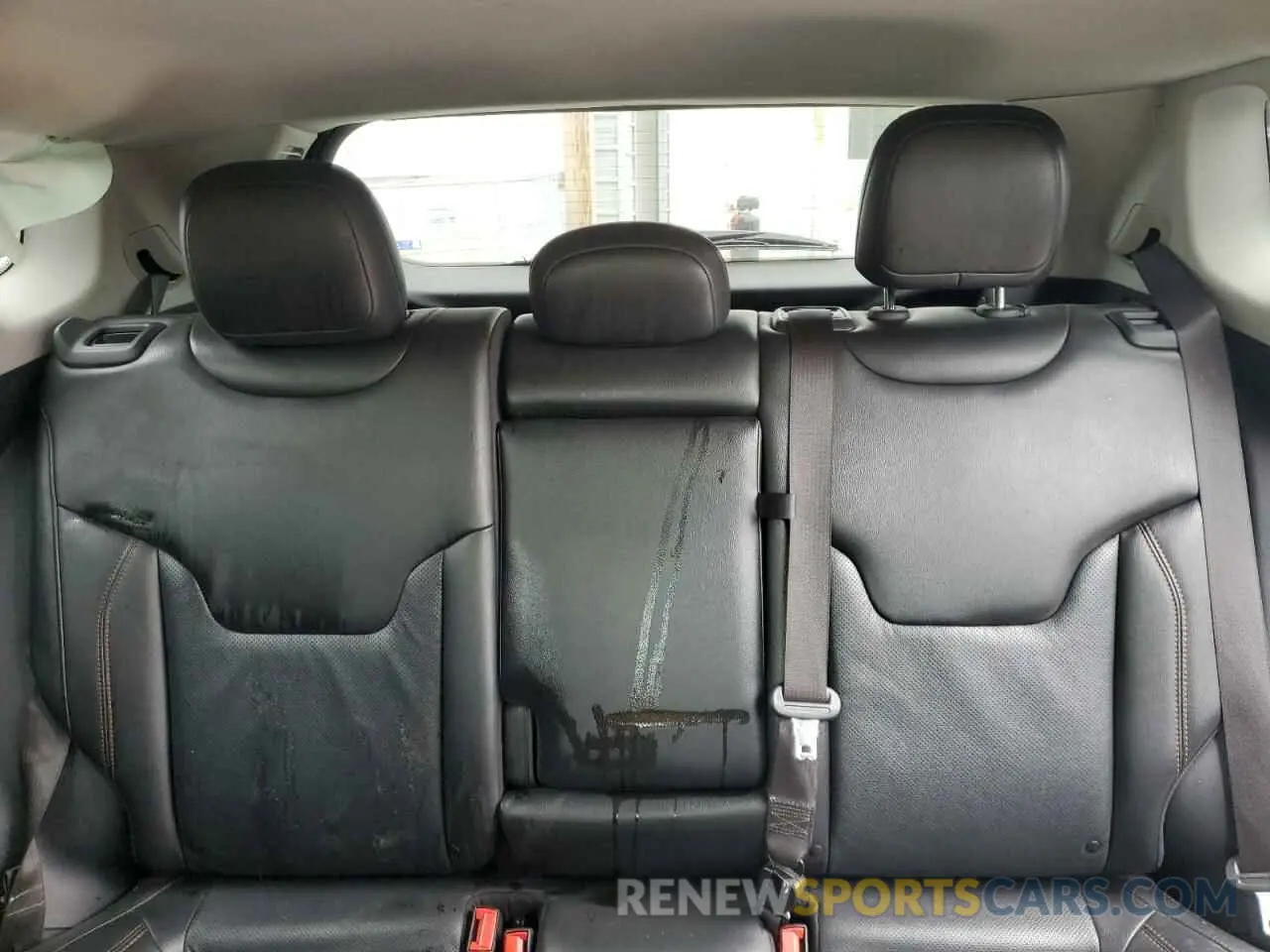10 Фотография поврежденного автомобиля 3C4NJDCB4MT584290 JEEP COMPASS 2021