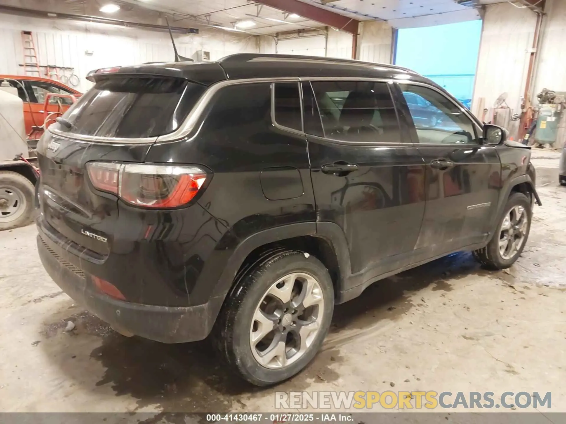 4 Photograph of a damaged car 3C4NJDCB5MT503698 JEEP COMPASS 2021