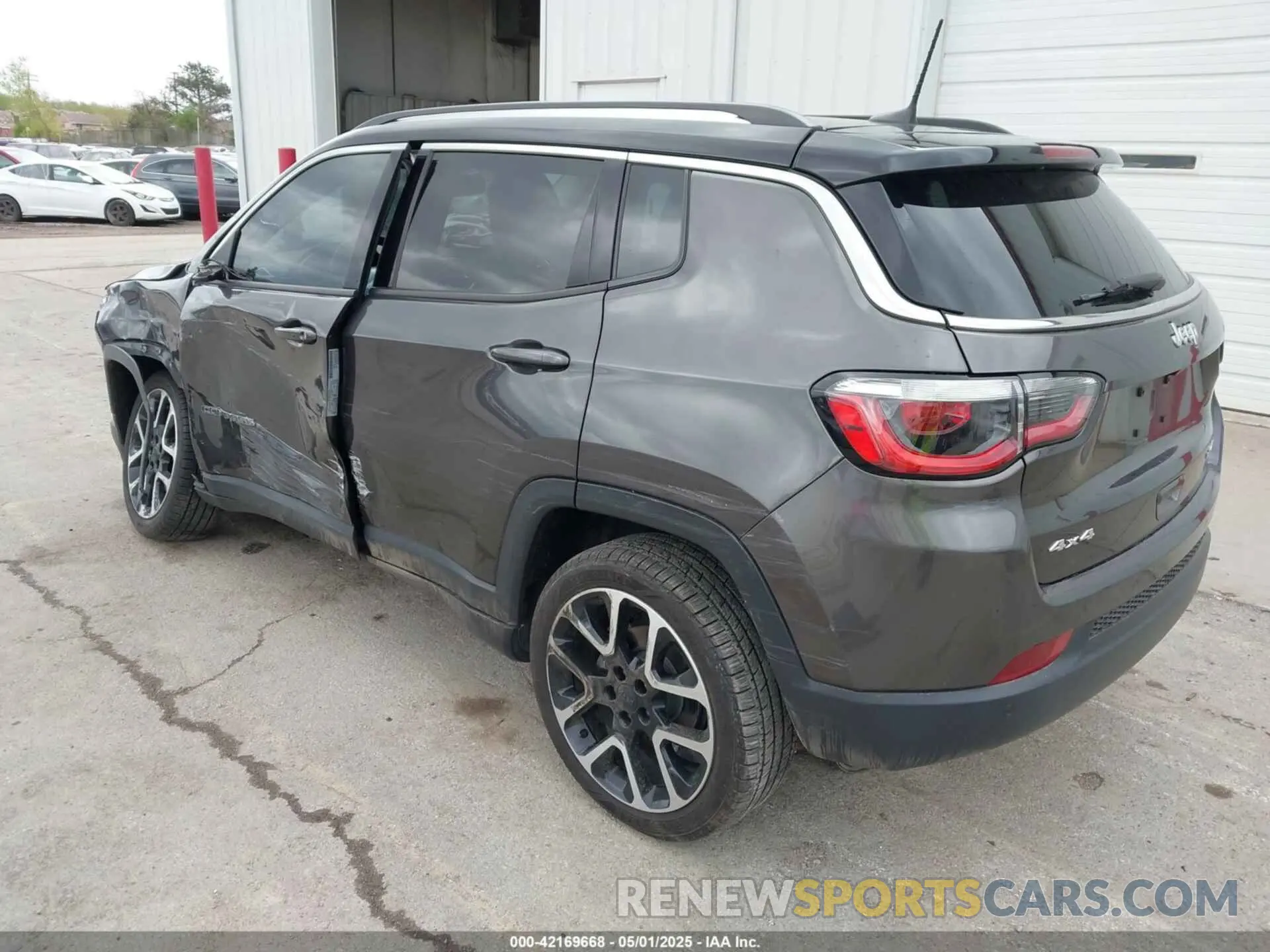 3 Photograph of a damaged car 3C4NJDCB5MT521750 JEEP COMPASS 2021