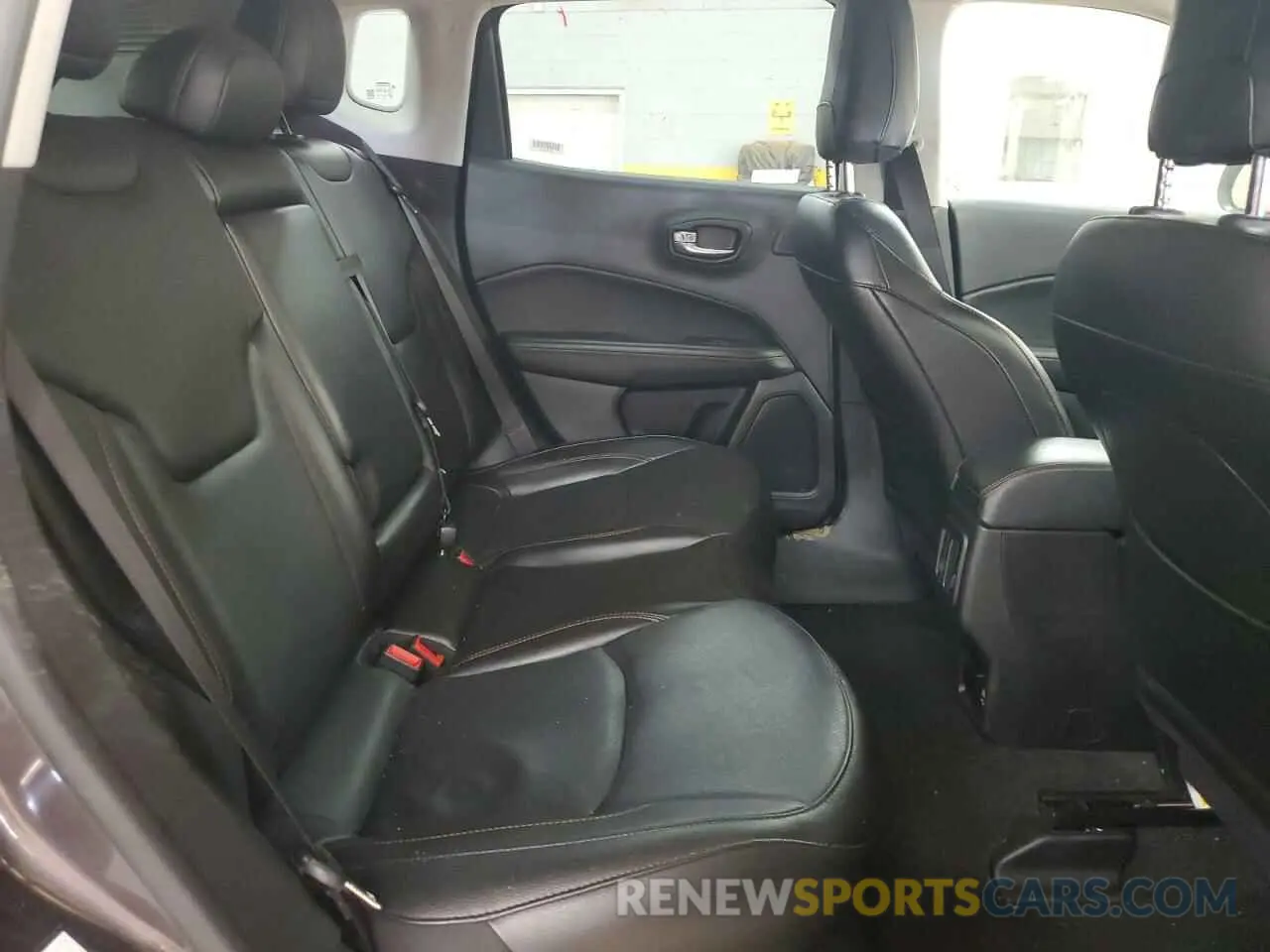 11 Photograph of a damaged car 3C4NJDCB5MT603624 JEEP COMPASS 2021
