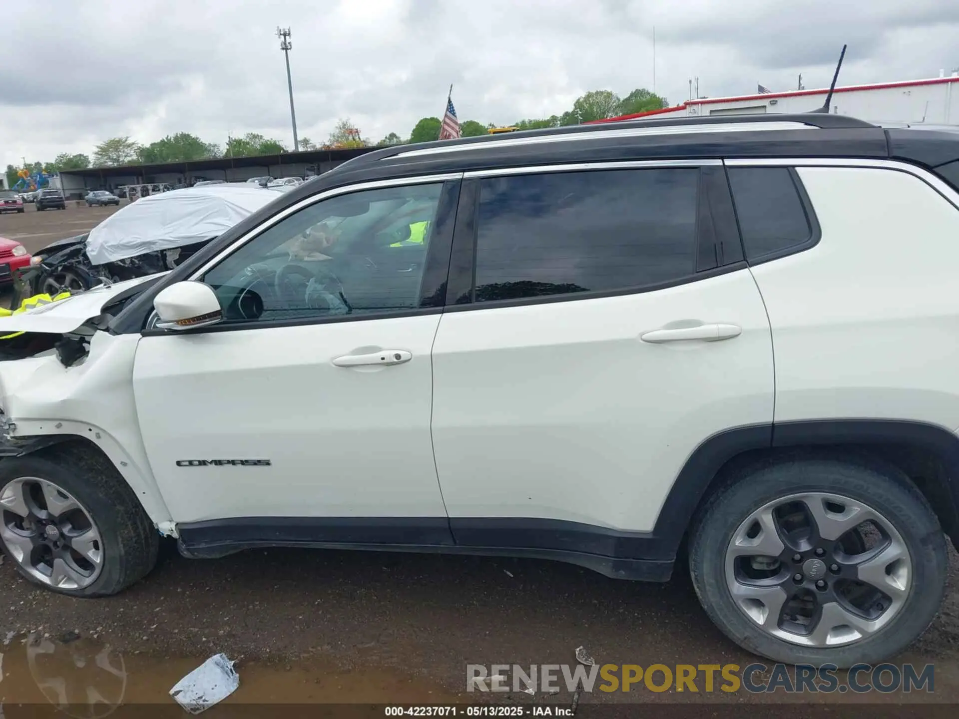 15 Фотография поврежденного автомобиля 3C4NJDCB6MT503676 JEEP COMPASS 2021
