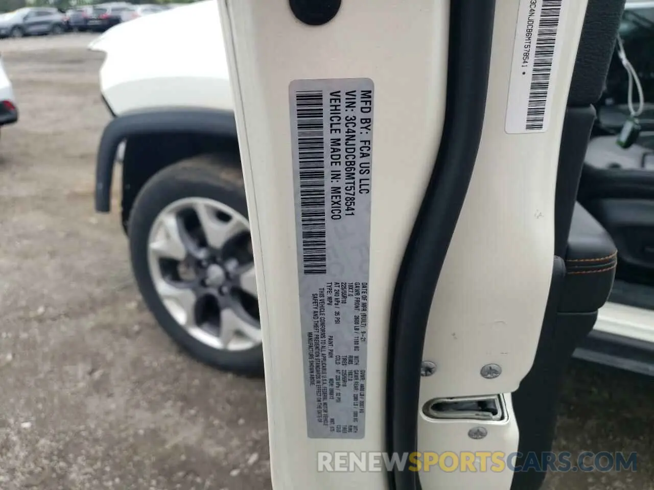 13 Фотография поврежденного автомобиля 3C4NJDCB6MT578541 JEEP COMPASS 2021