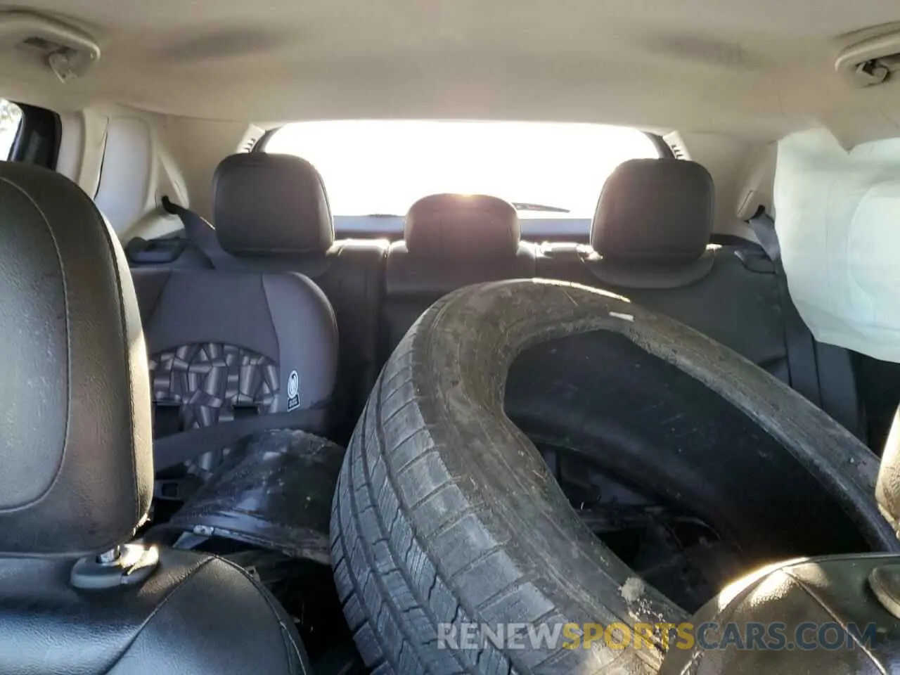 10 Фотография поврежденного автомобиля 3C4NJDCB6MT599227 JEEP COMPASS 2021
