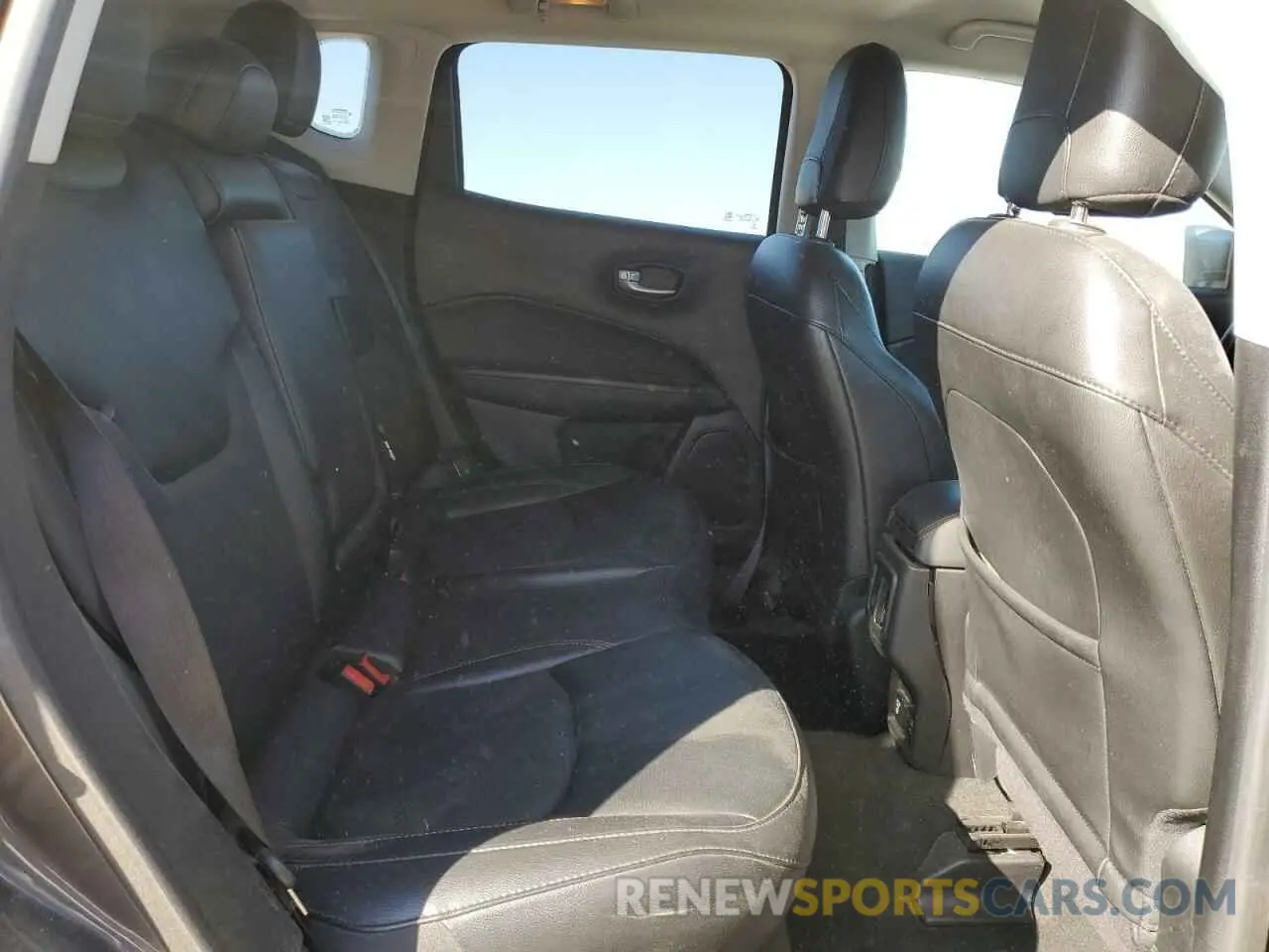 10 Фотография поврежденного автомобиля 3C4NJDCB6MT604376 JEEP COMPASS 2021