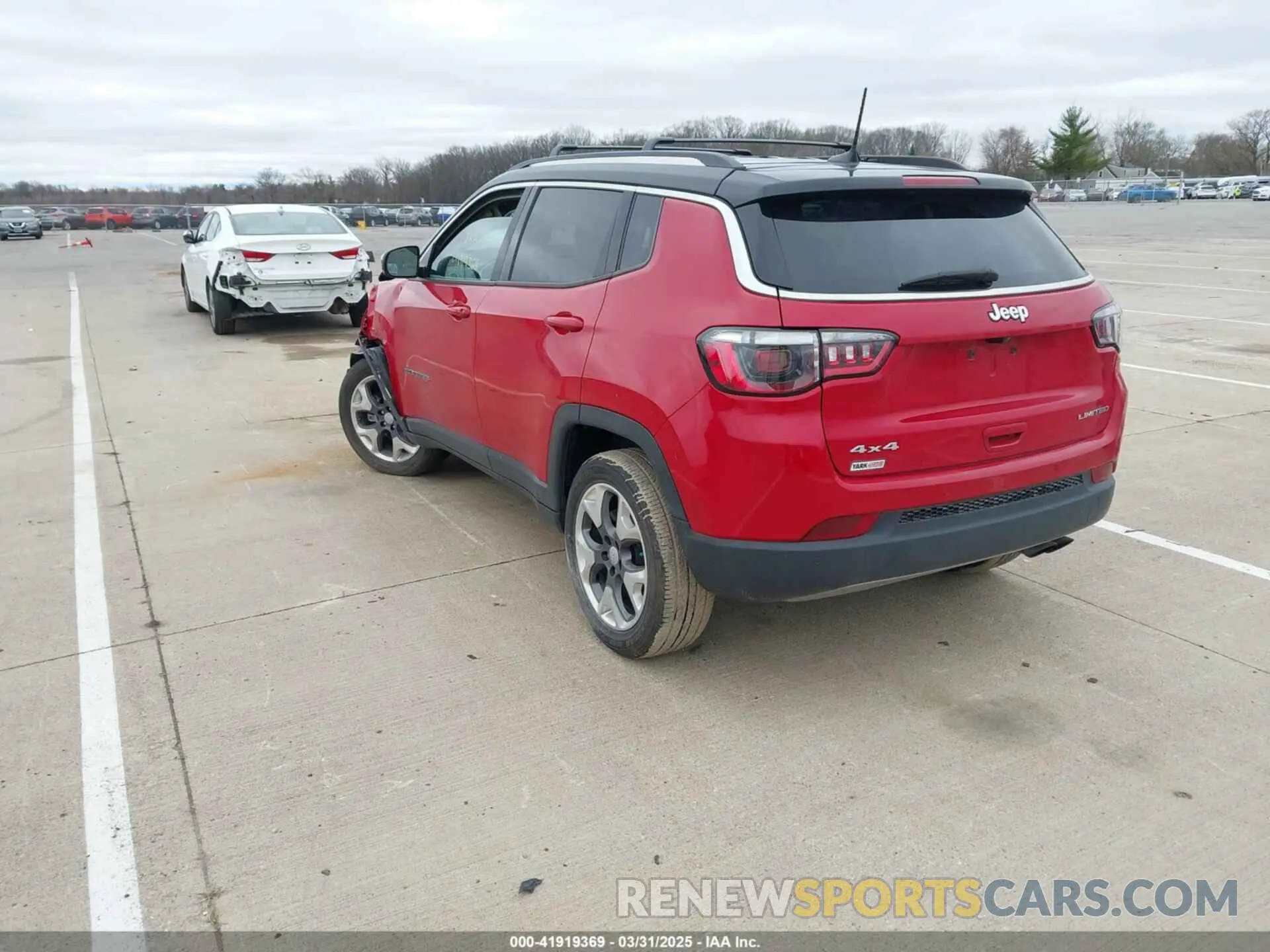 3 Photograph of a damaged car 3C4NJDCB7MT555074 JEEP COMPASS 2021