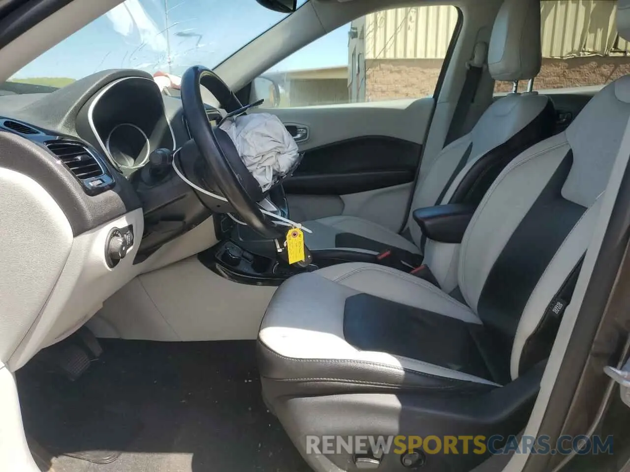 7 Photograph of a damaged car 3C4NJDCB7MT594652 JEEP COMPASS 2021