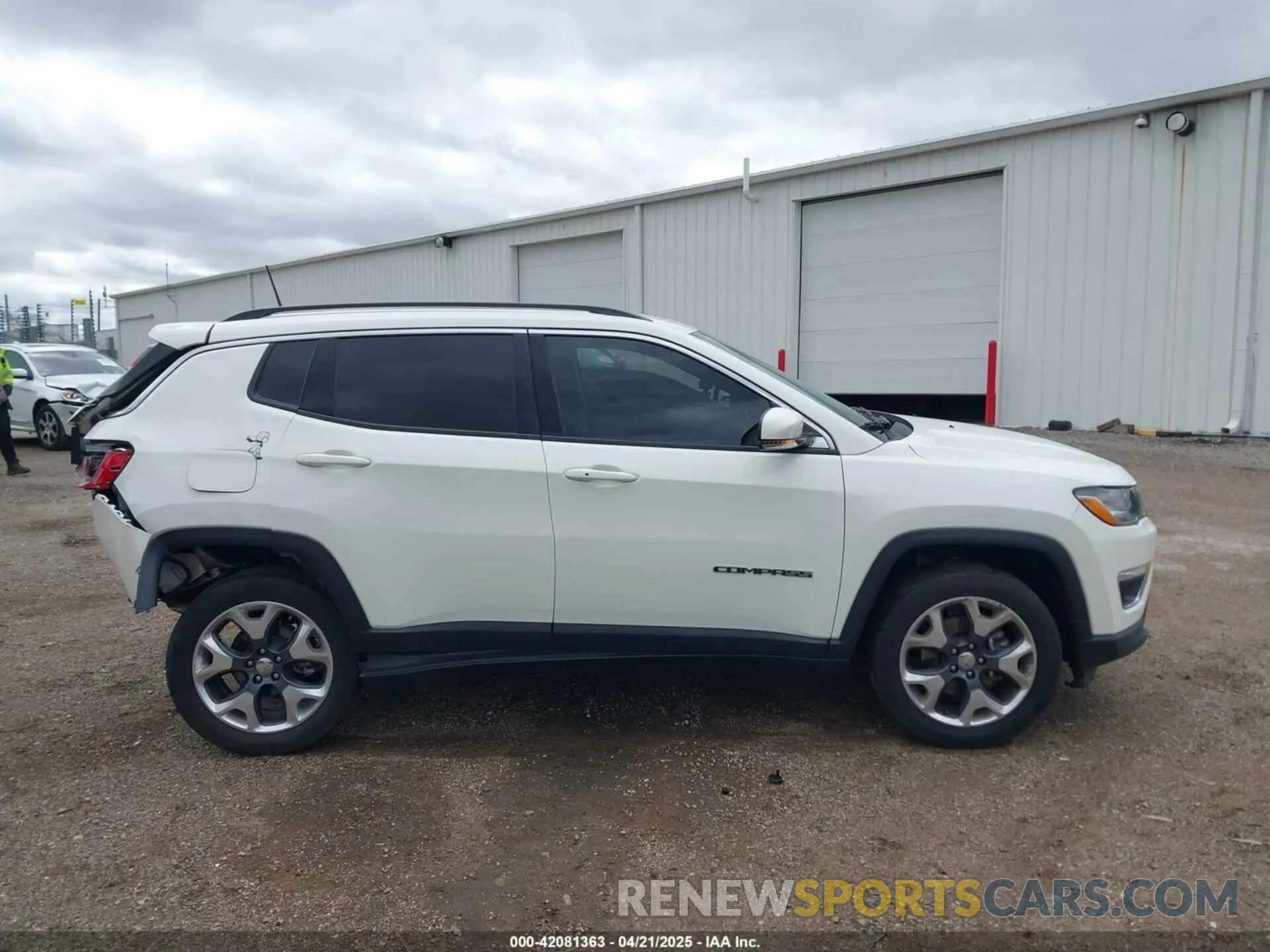 14 Фотография поврежденного автомобиля 3C4NJDCB9MT553410 JEEP COMPASS 2021