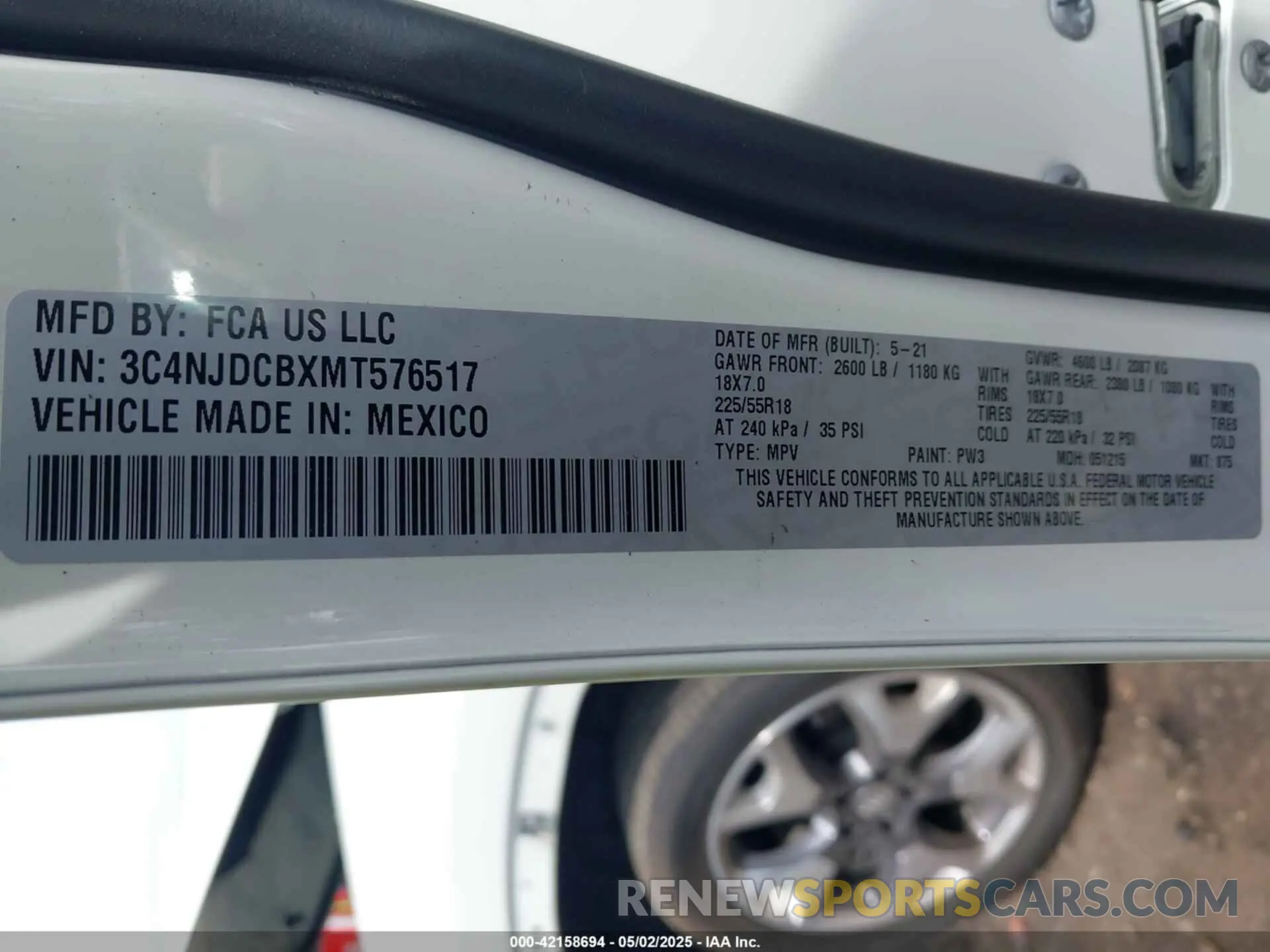 9 Photograph of a damaged car 3C4NJDCBXMT576517 JEEP COMPASS 2021