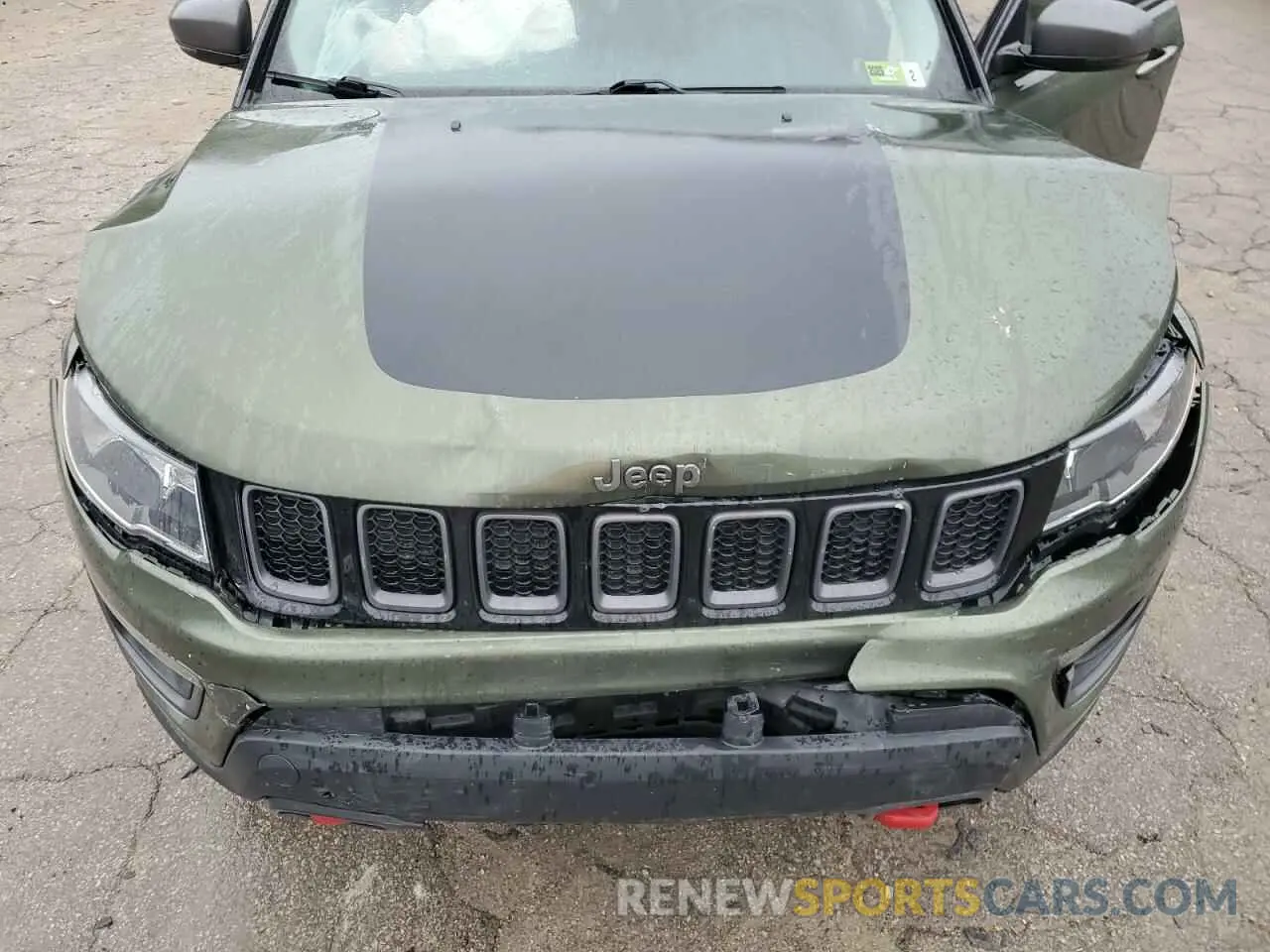 13 Photograph of a damaged car 3C4NJDDB3MT515203 JEEP COMPASS 2021