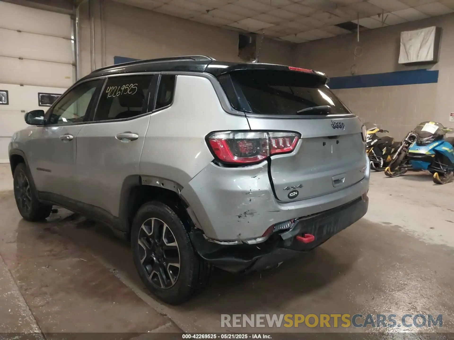6 Photograph of a damaged car 3C4NJDDB3MT587034 JEEP COMPASS 2021
