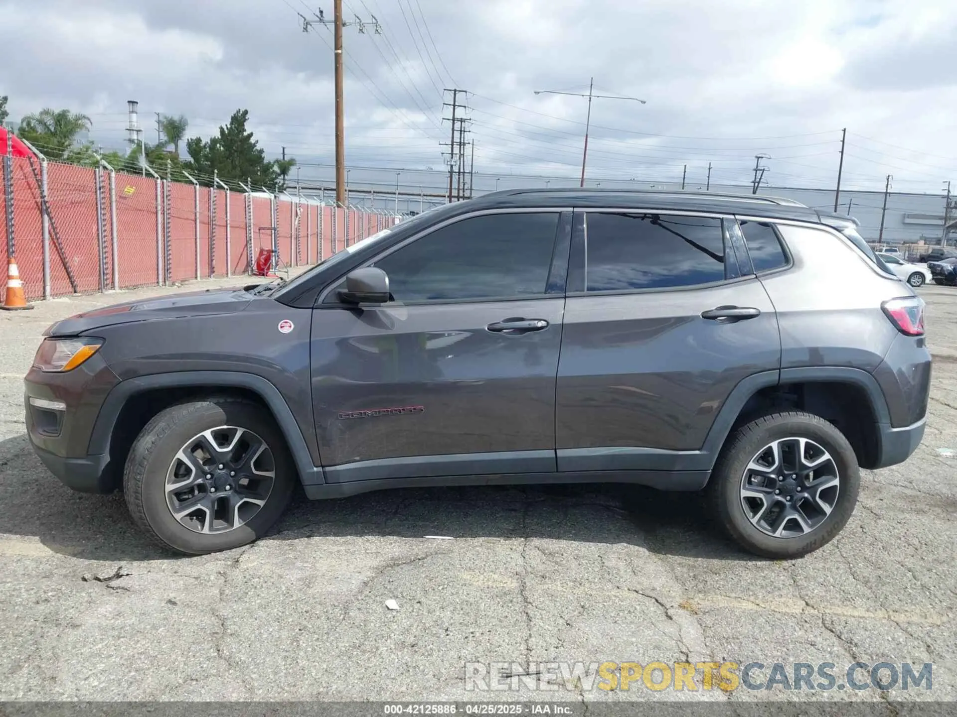 15 Фотография поврежденного автомобиля 3C4NJDDB6MT561074 JEEP COMPASS 2021