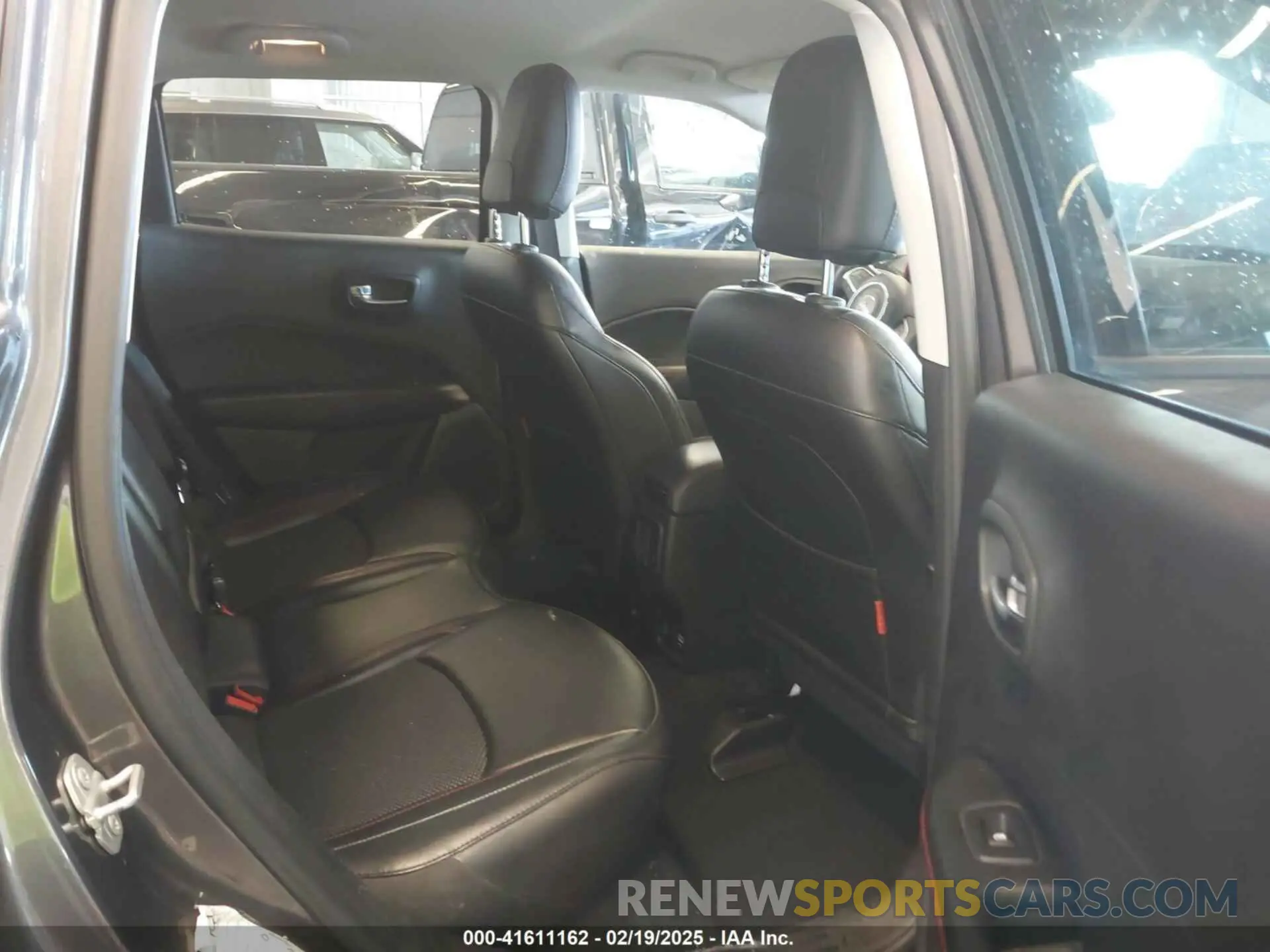 8 Photograph of a damaged car 3C4NJDDB7MT564422 JEEP COMPASS 2021