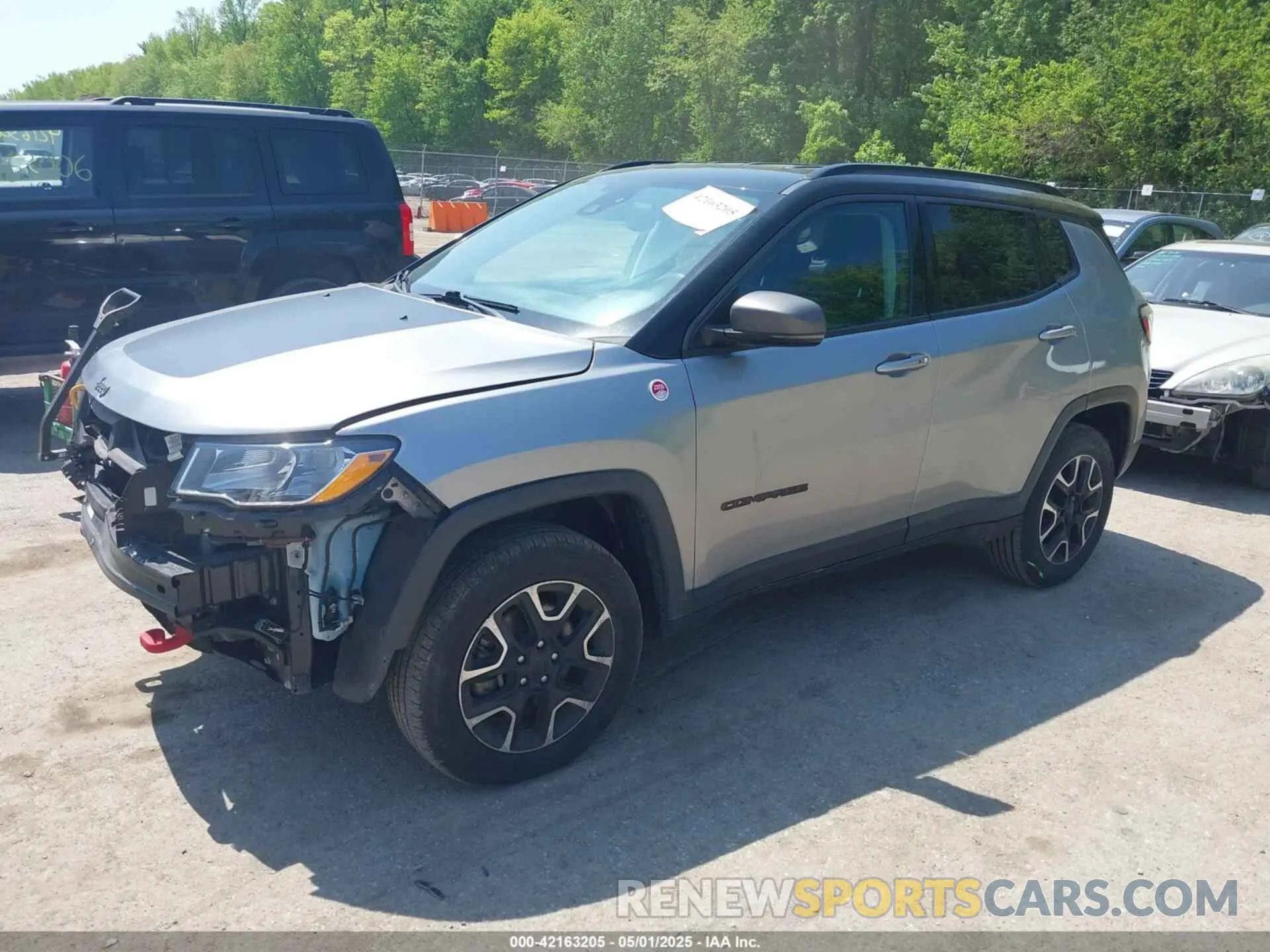2 Photograph of a damaged car 3C4NJDDB7MT590390 JEEP COMPASS 2021