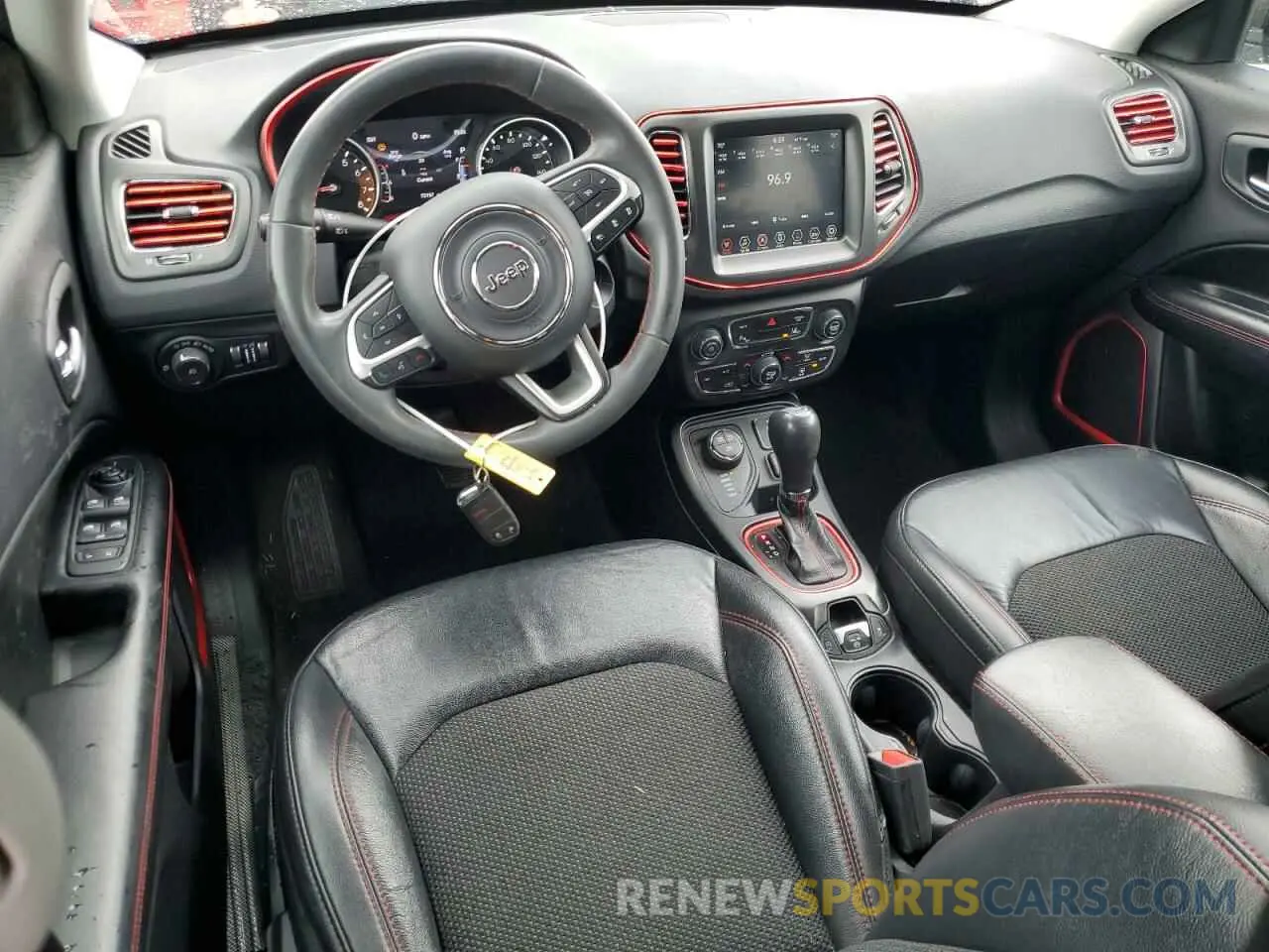 8 Фотография поврежденного автомобиля 3C4NJDDB7MT600738 JEEP COMPASS 2021