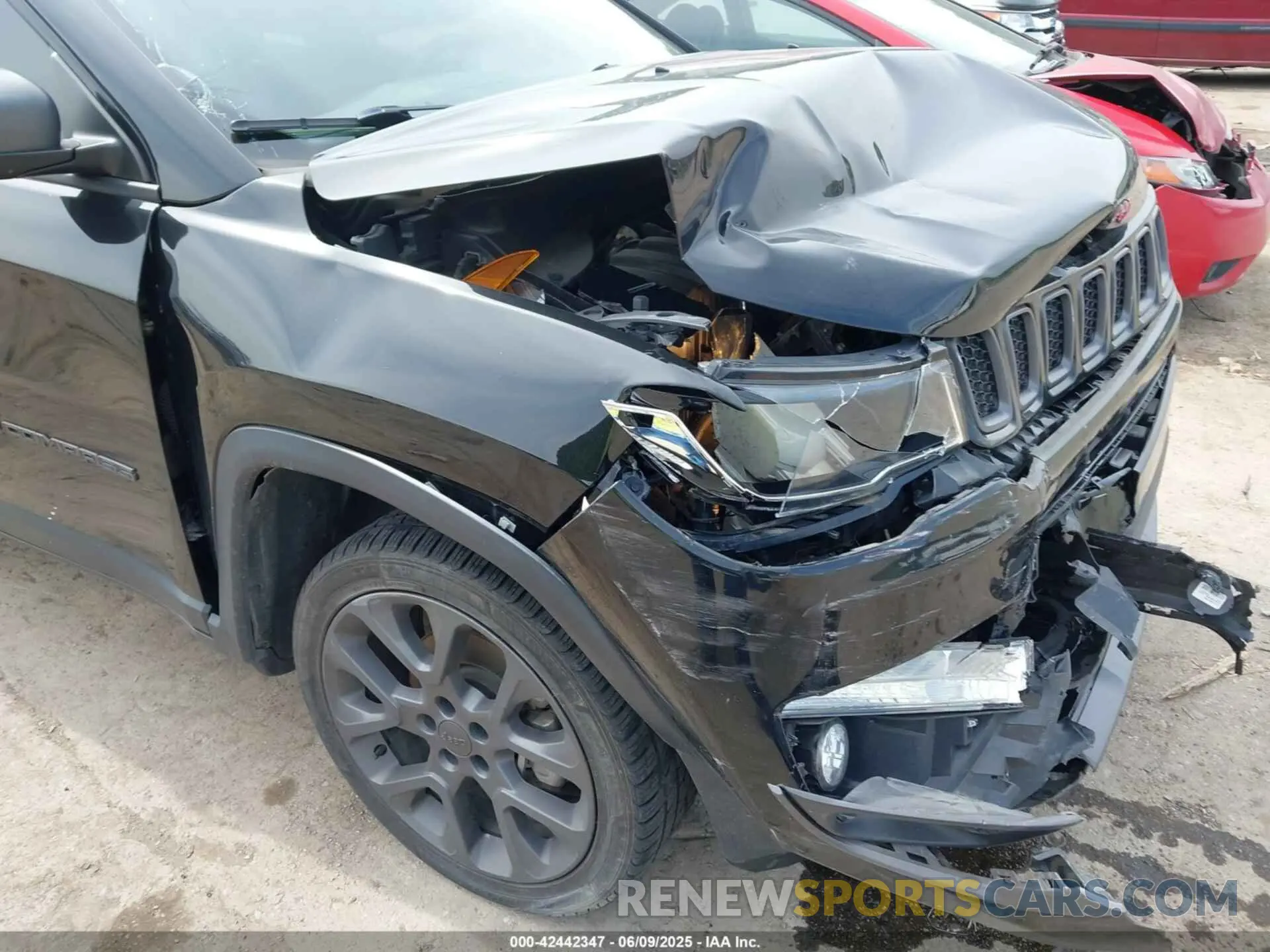17 Photograph of a damaged car 3C4NJDEB0MT548139 JEEP COMPASS 2021