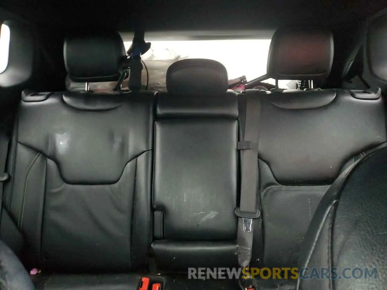 10 Photograph of a damaged car 3C4NJDEB0MT594957 JEEP COMPASS 2021