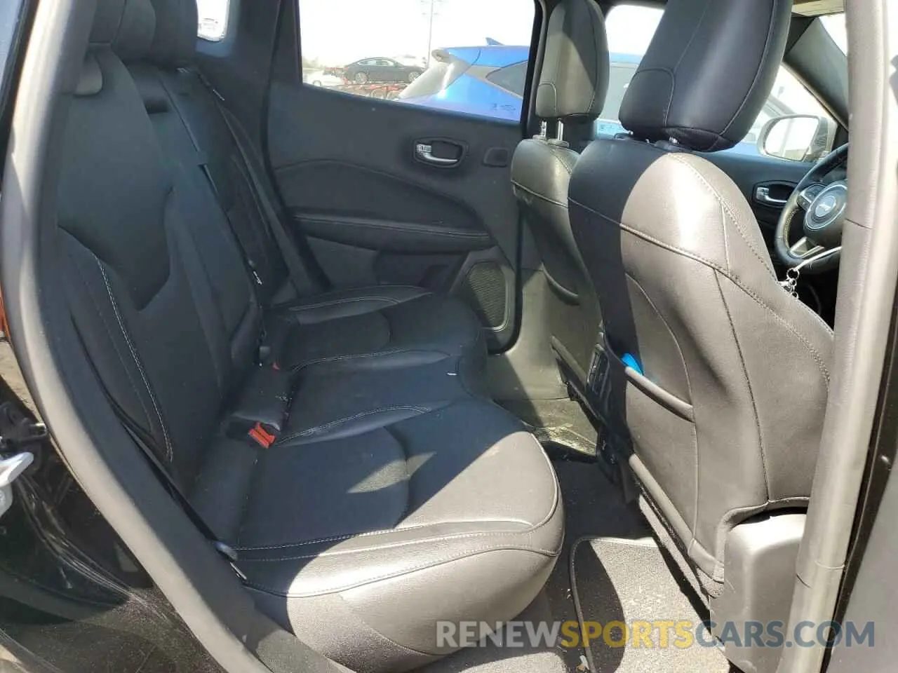 11 Photograph of a damaged car 3C4NJDEB1MT513691 JEEP COMPASS 2021