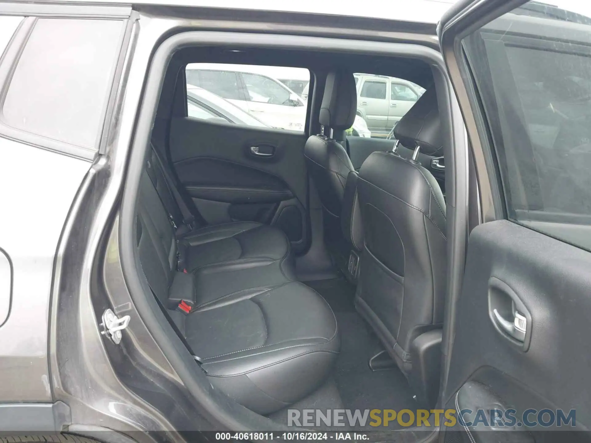 13 Photograph of a damaged car 3C4NJDEB1MT525064 JEEP COMPASS 2021
