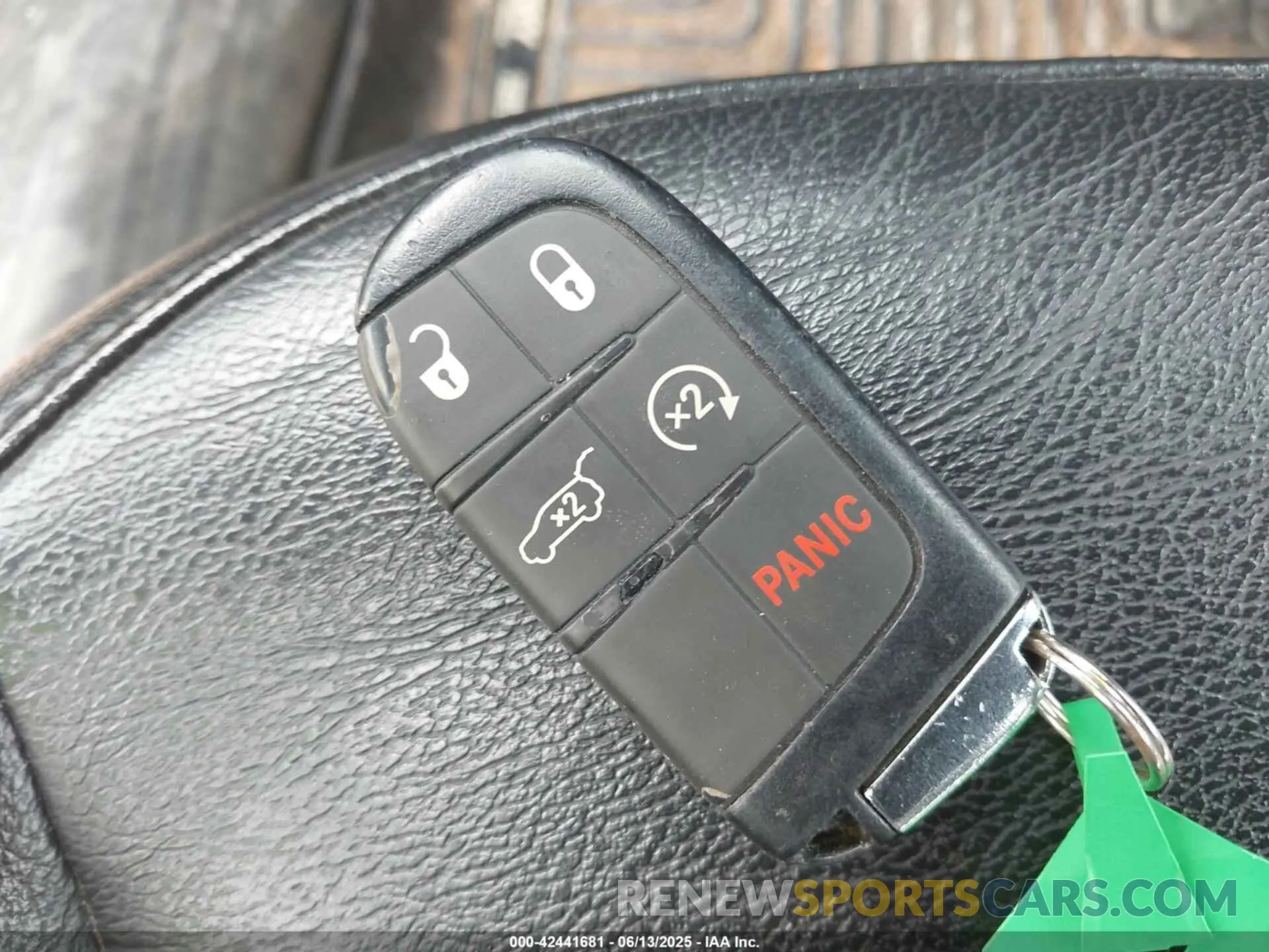 11 Photograph of a damaged car 3C4NJDEB5MT516982 JEEP COMPASS 2021