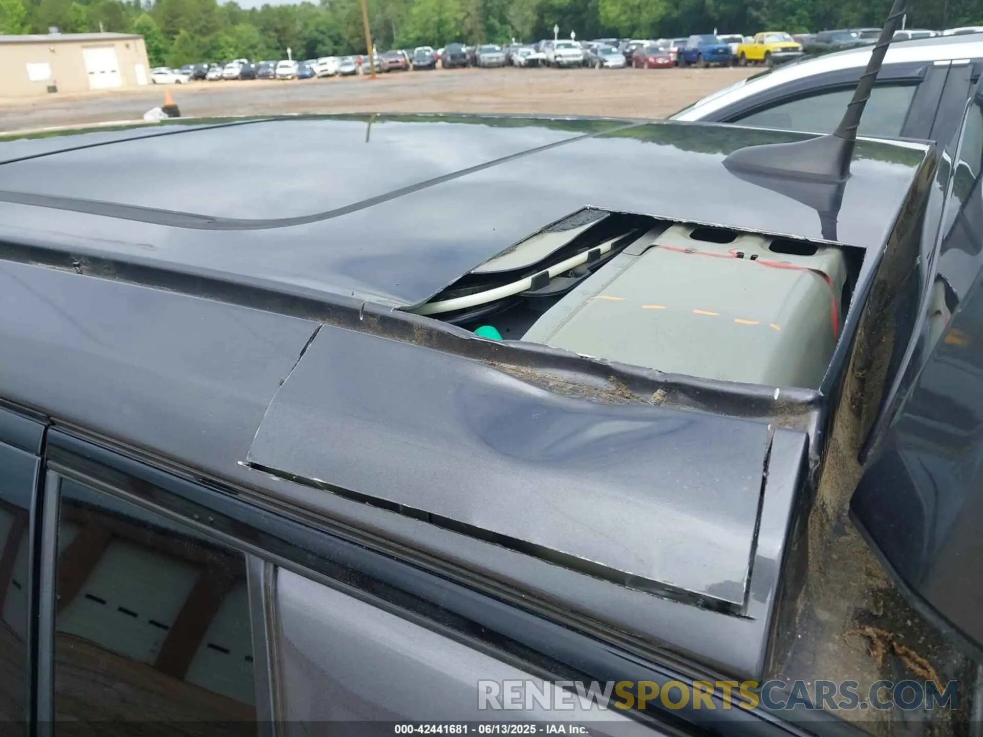 6 Photograph of a damaged car 3C4NJDEB5MT516982 JEEP COMPASS 2021